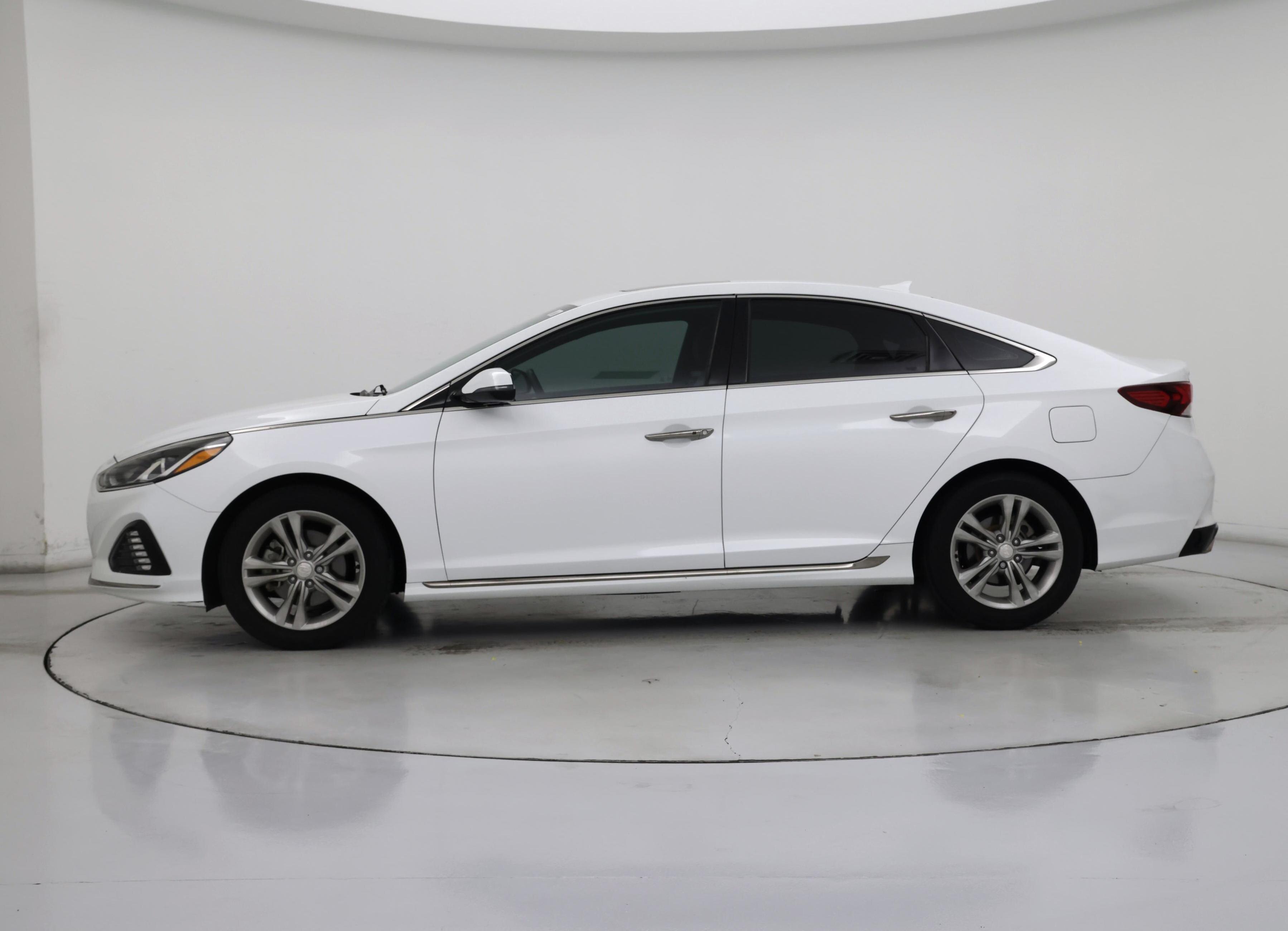 Thumbnail: 2018 Hyundai Sonata - 3