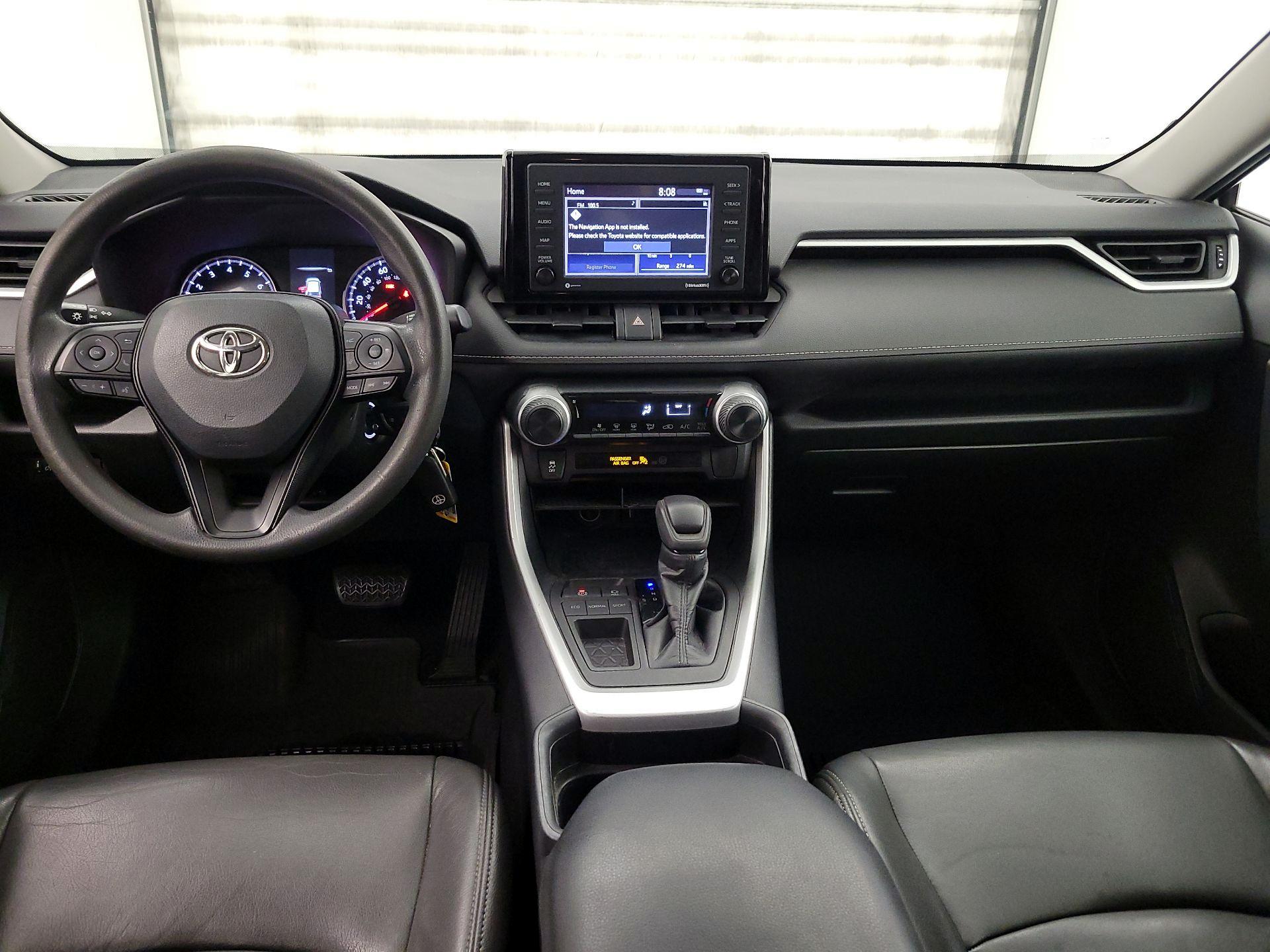 Thumbnail: 2021 Toyota RAV4 - 9