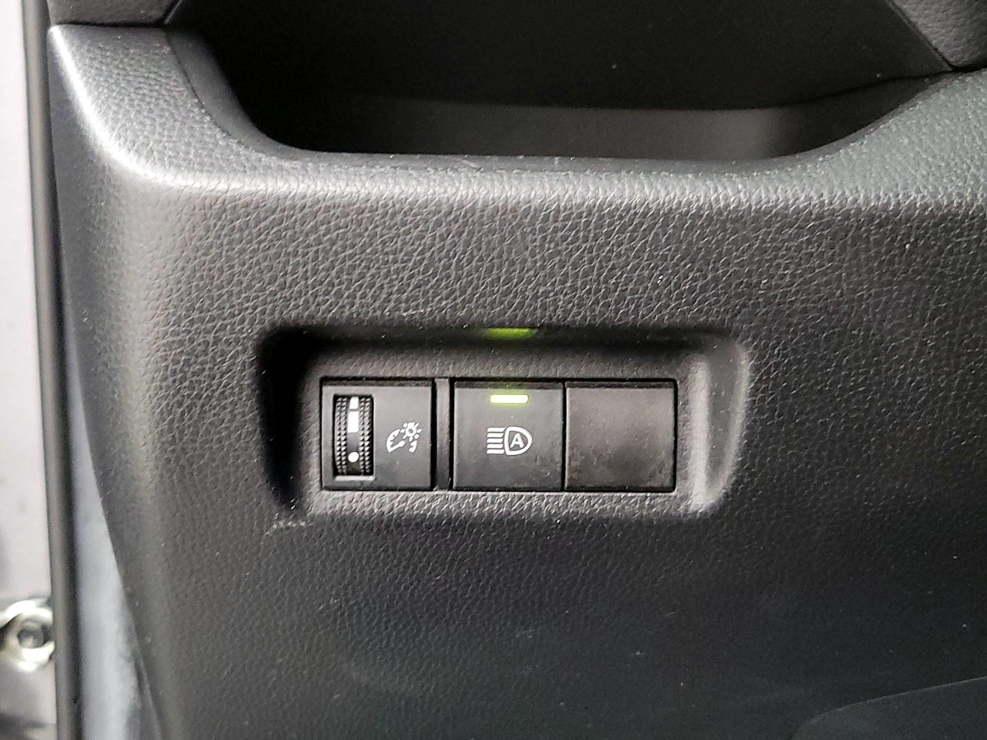 Thumbnail: 2021 Toyota RAV4 - 13