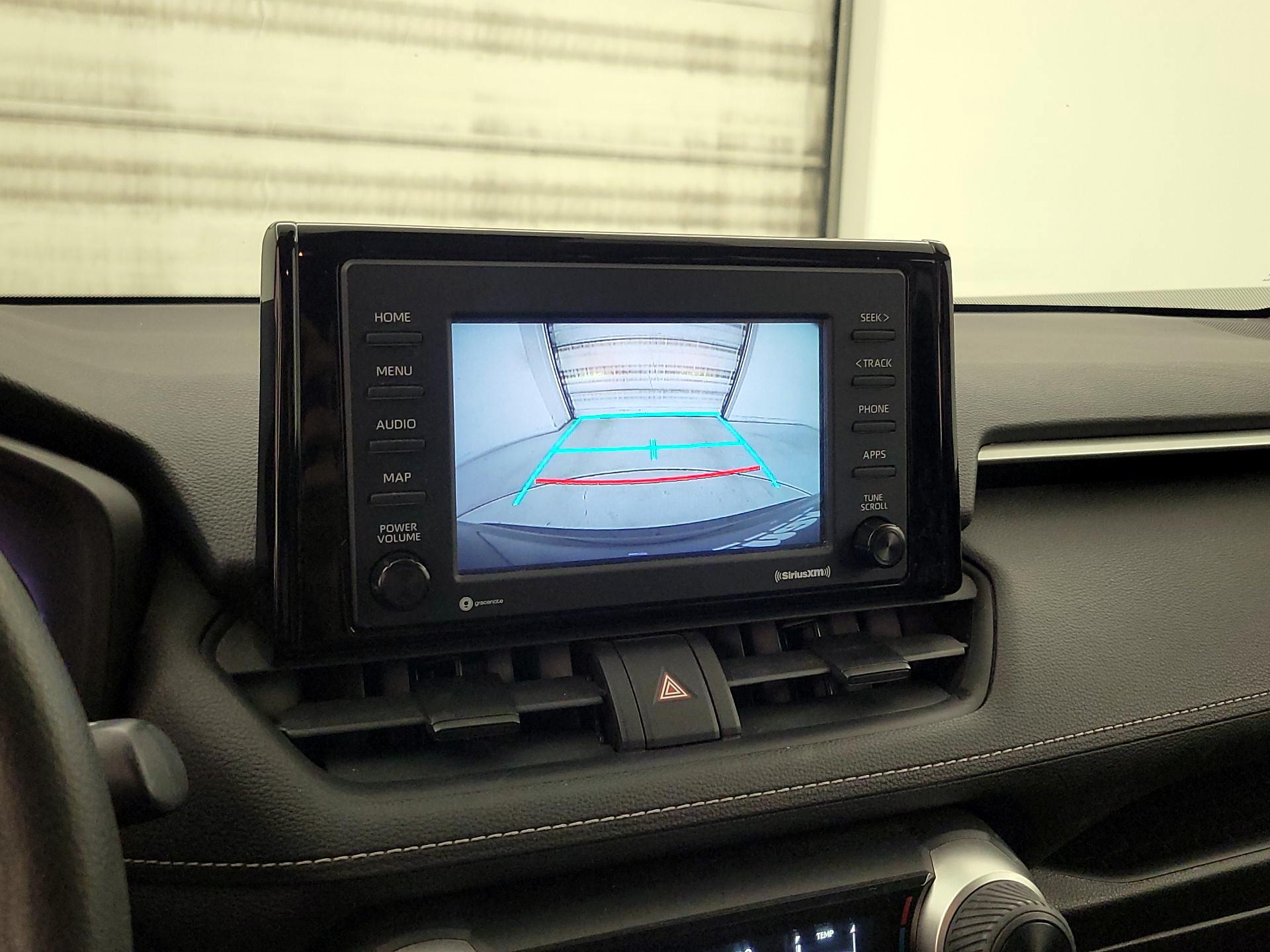 Thumbnail: 2021 Toyota RAV4 - 14