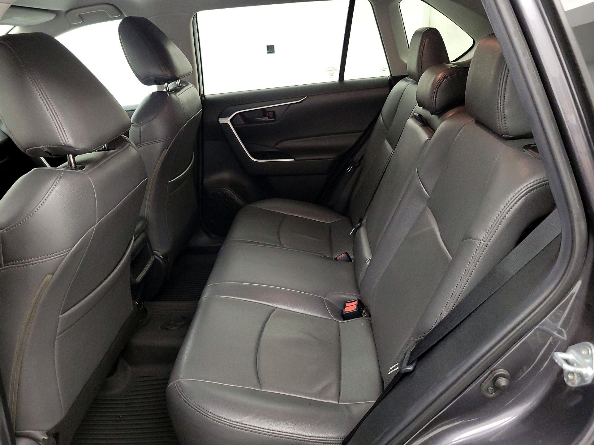 Thumbnail: 2021 Toyota RAV4 - 19