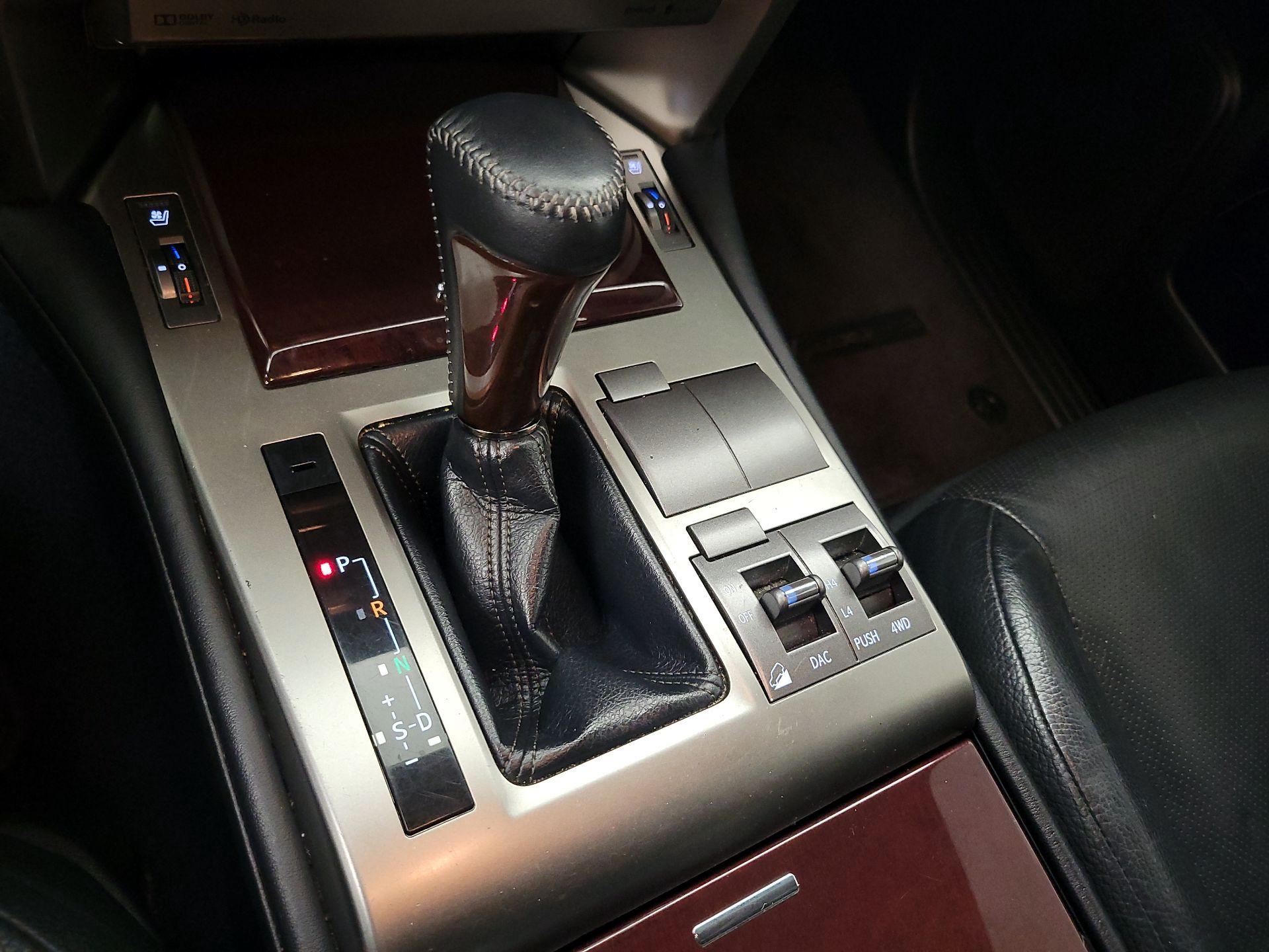 Thumbnail: 2018 Lexus GX - 18