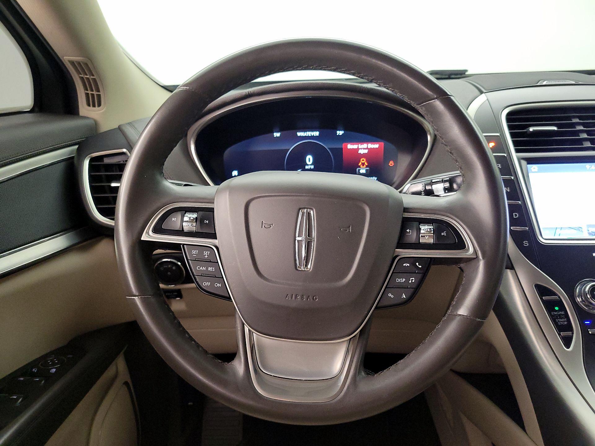 Thumbnail: 2020 Lincoln Nautilus - 10