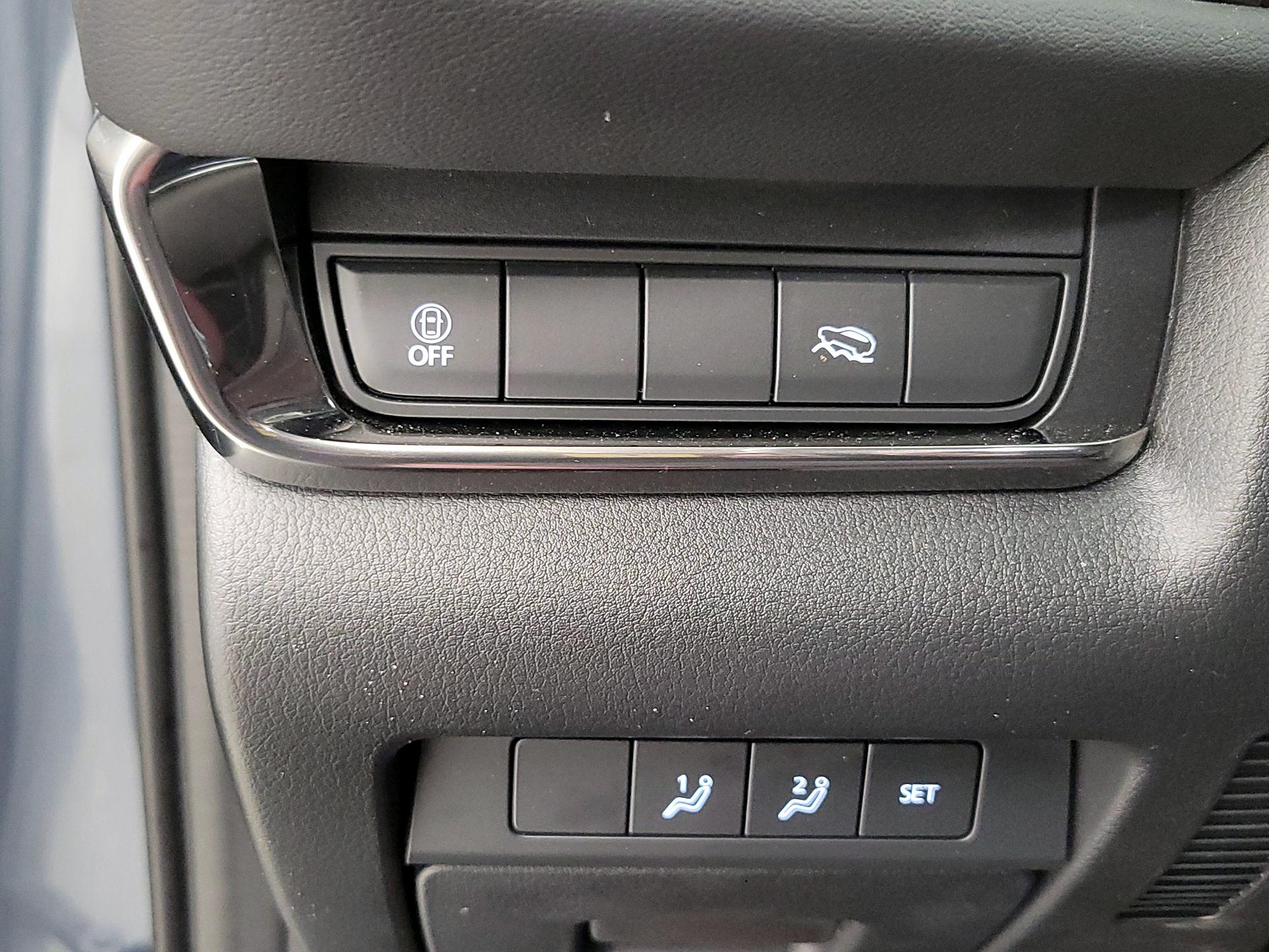 Thumbnail: 2023 Mazda CX-30 - 13