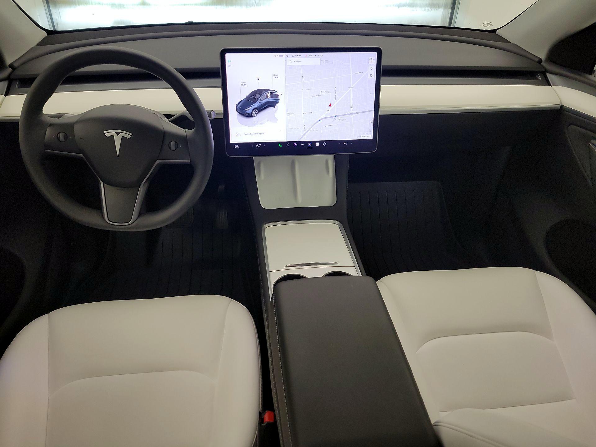 Thumbnail: 2024 Tesla Model Y - 9