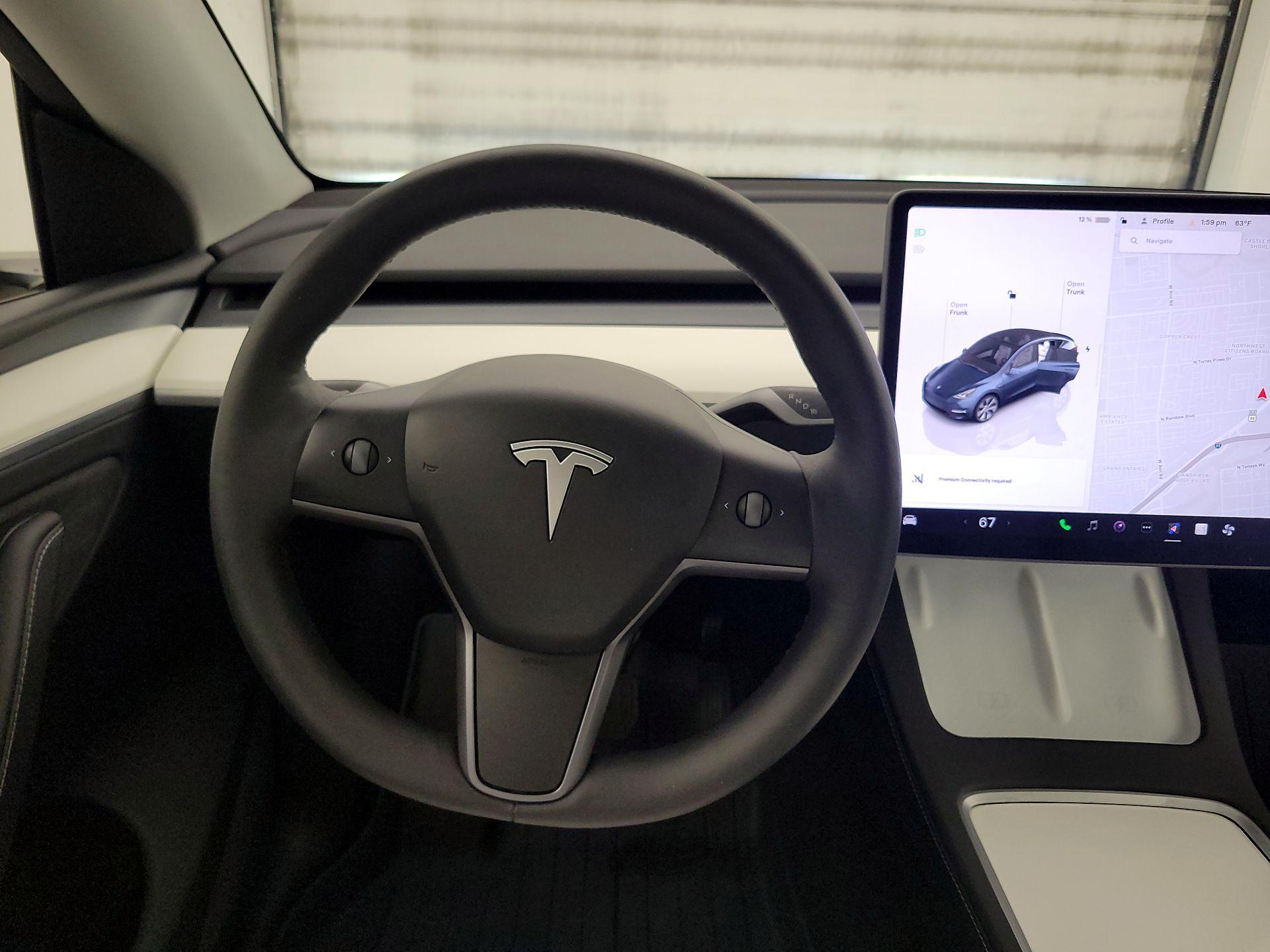 Thumbnail: 2024 Tesla Model Y - 10