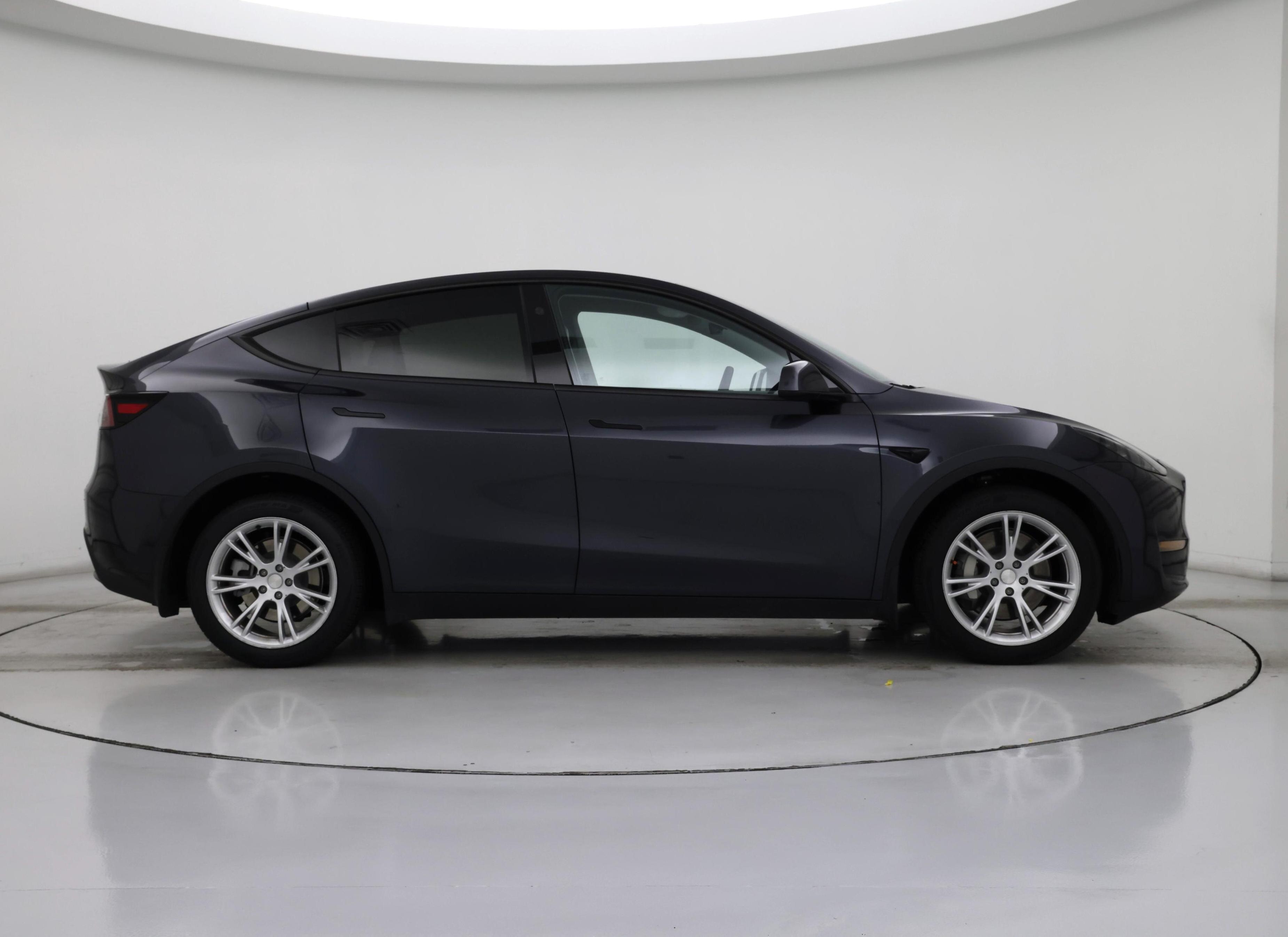 Thumbnail: 2024 Tesla Model Y - 7