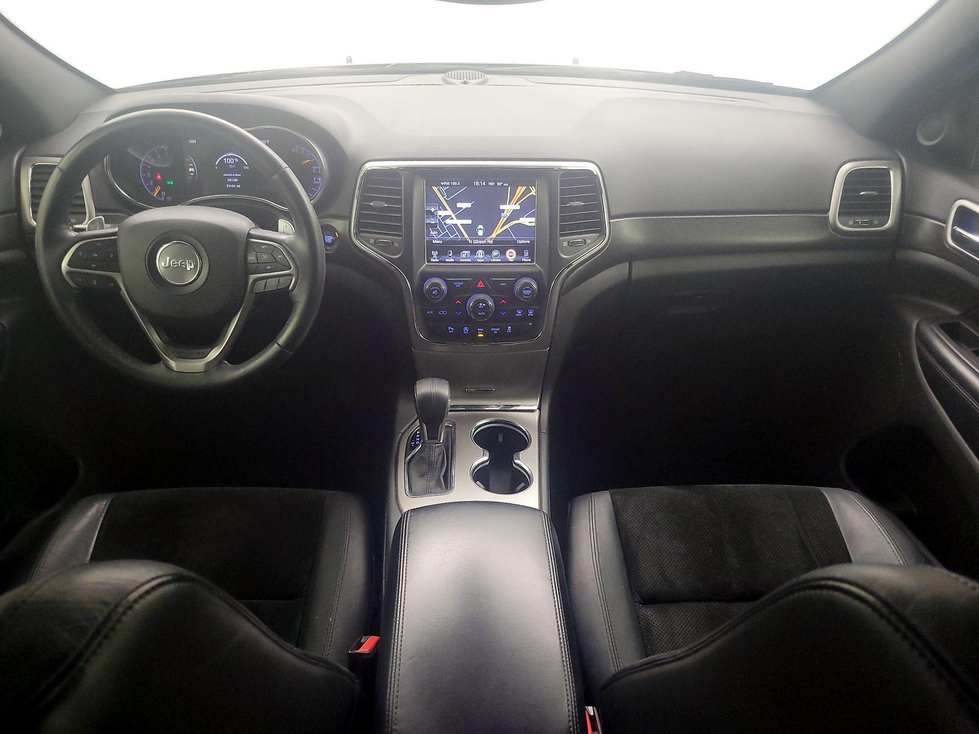 Thumbnail: 2017 Jeep Grand Cherokee - 9