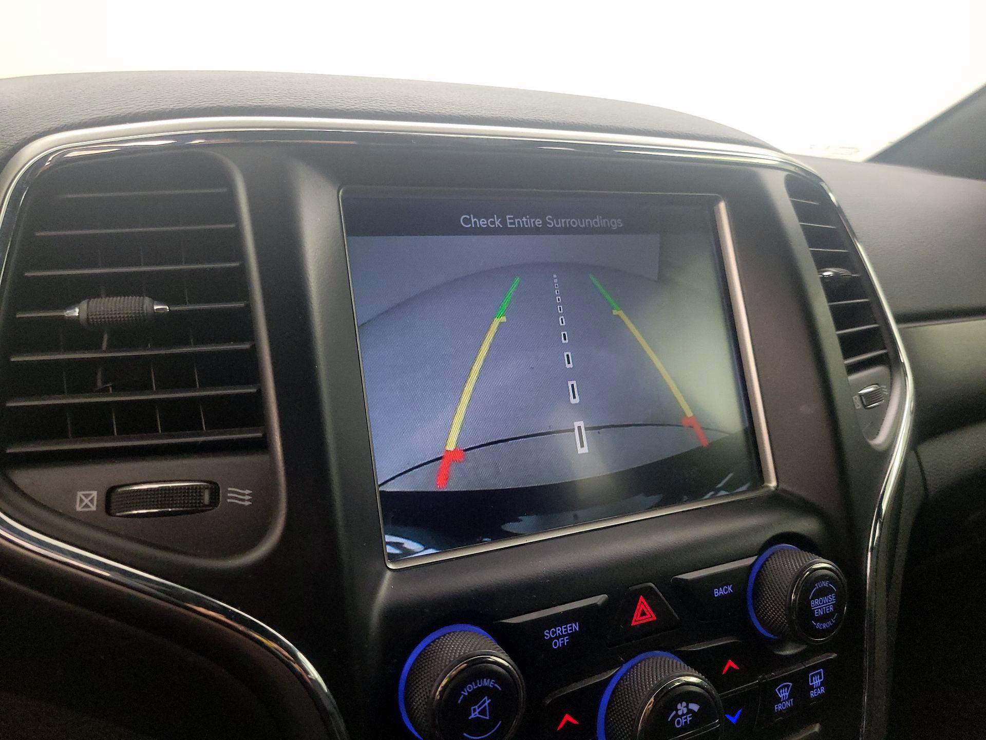 Thumbnail: 2017 Jeep Grand Cherokee - 15