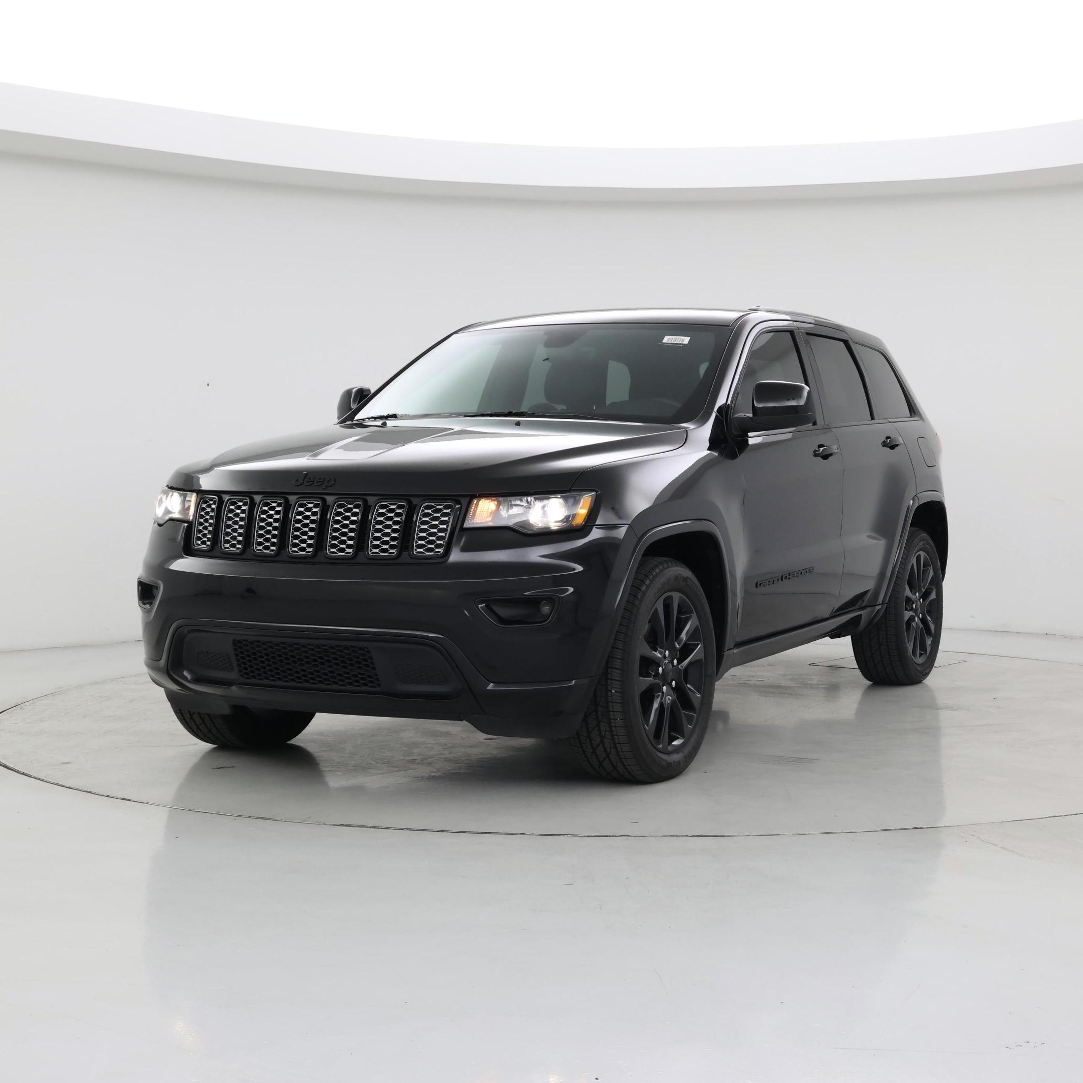 Thumbnail: 2017 Jeep Grand Cherokee - 4