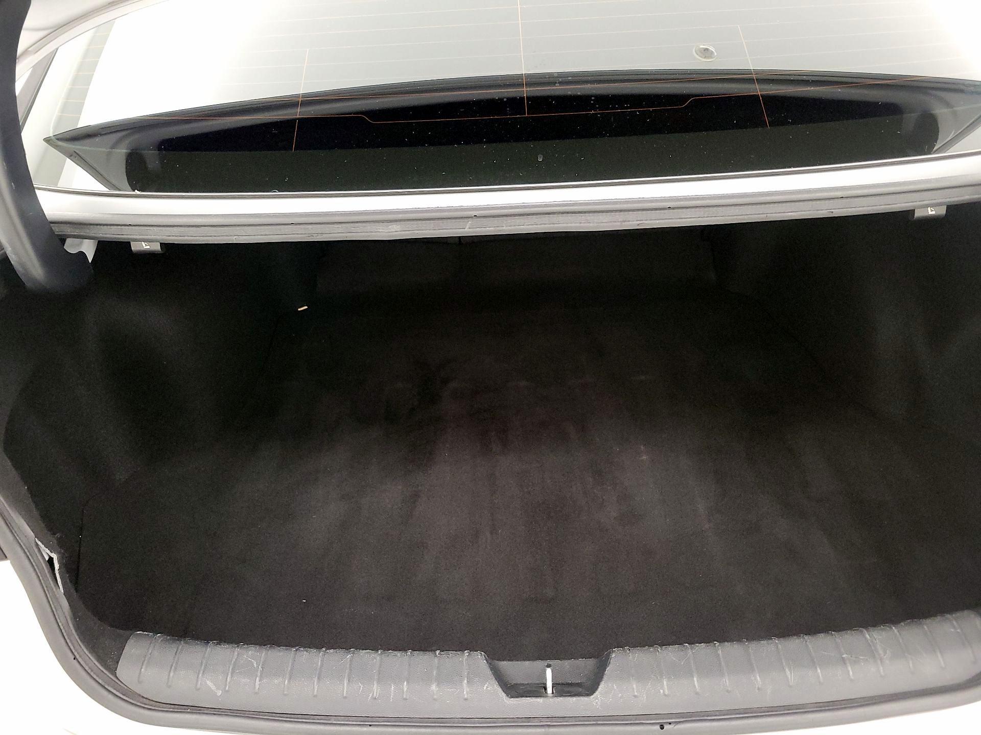 Thumbnail: 2019 Kia Optima - 20