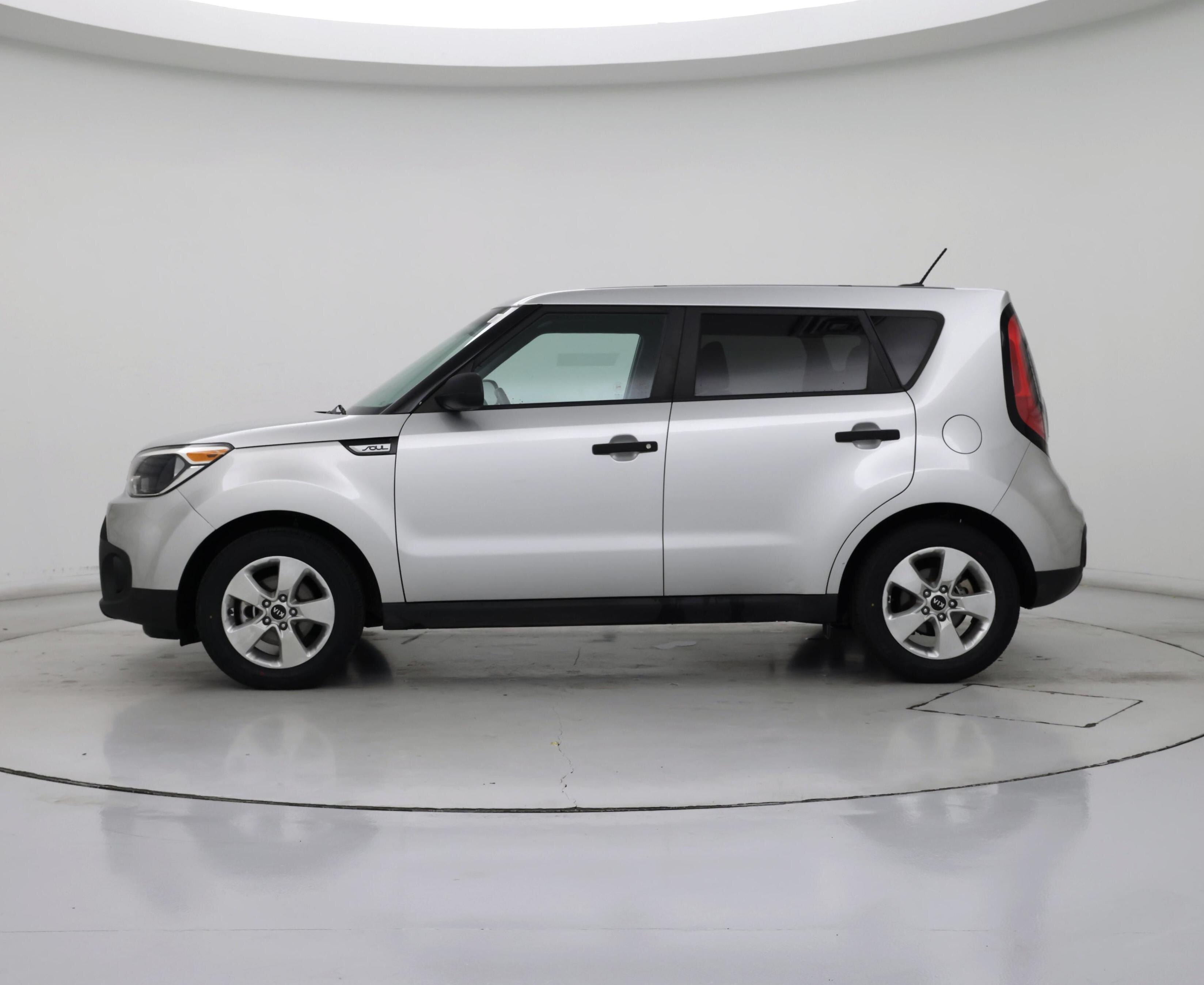 Thumbnail: 2019 Kia Soul - 3