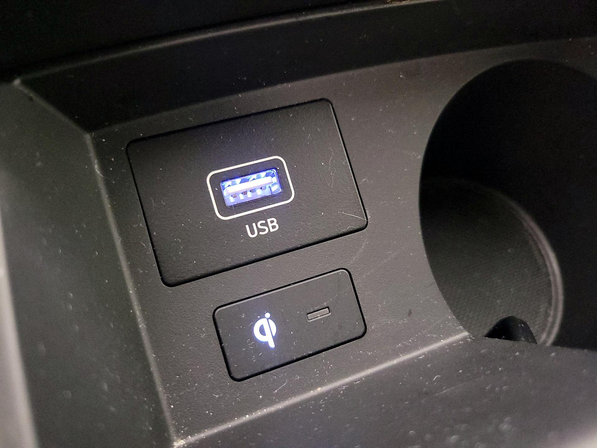 Thumbnail: 2022 Hyundai Santa Fe - 19