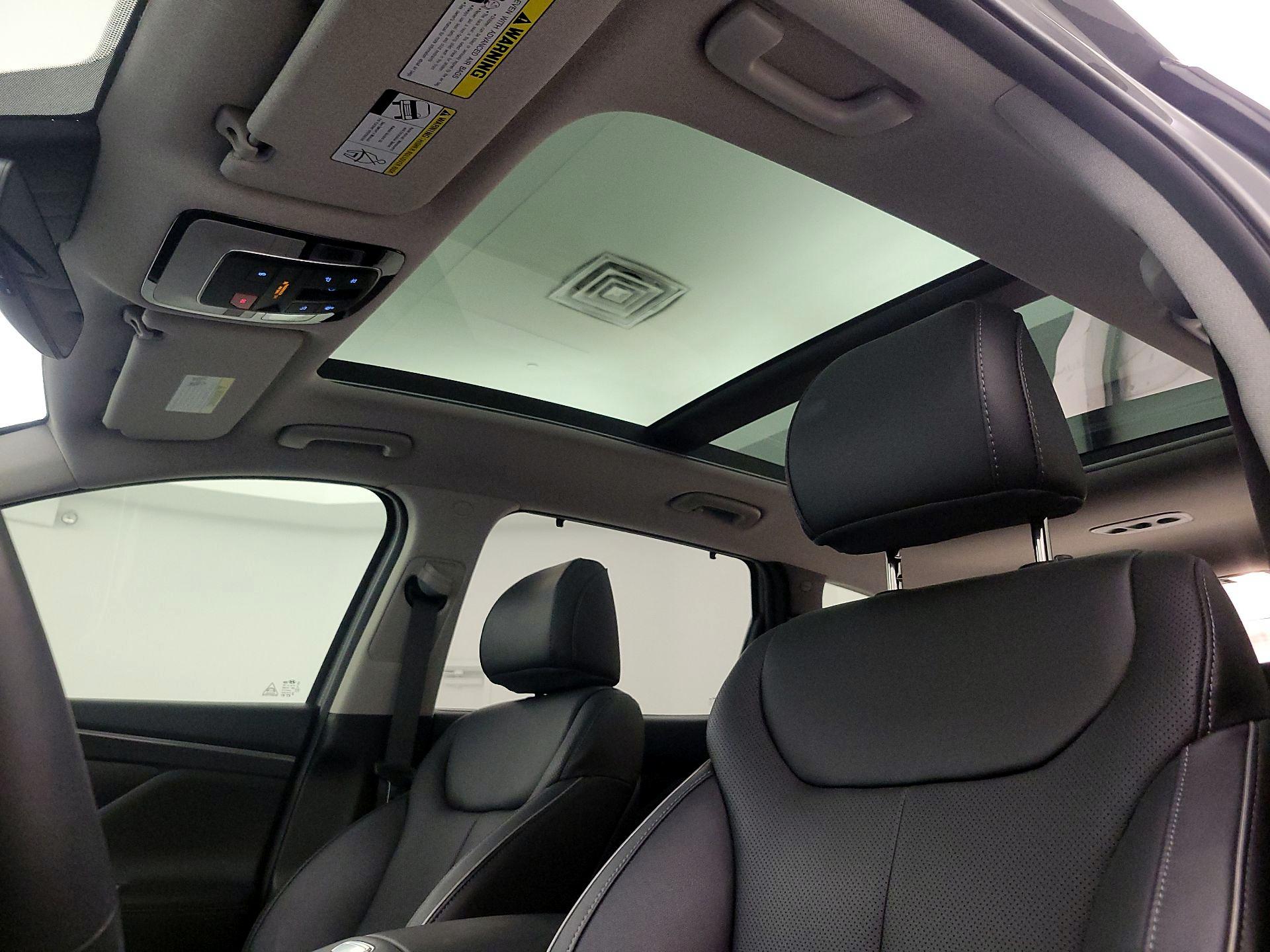 Thumbnail: 2022 Hyundai Santa Fe - 20