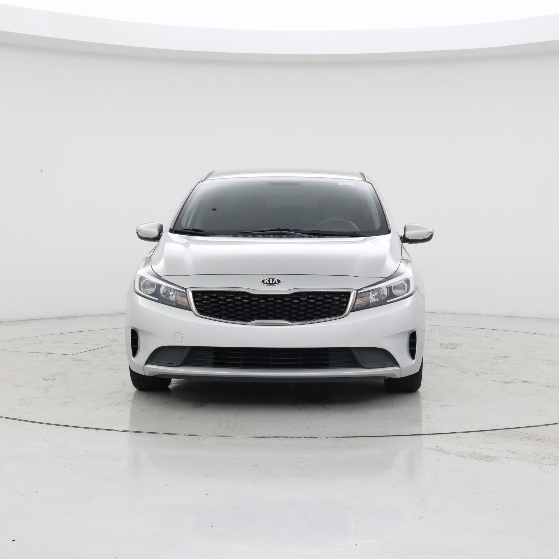 Thumbnail: 2017 Kia Forte - 5