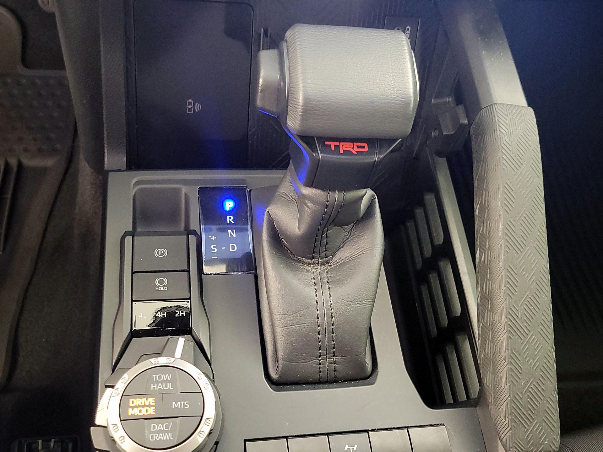 Thumbnail: 2024 Toyota Tacoma - 17