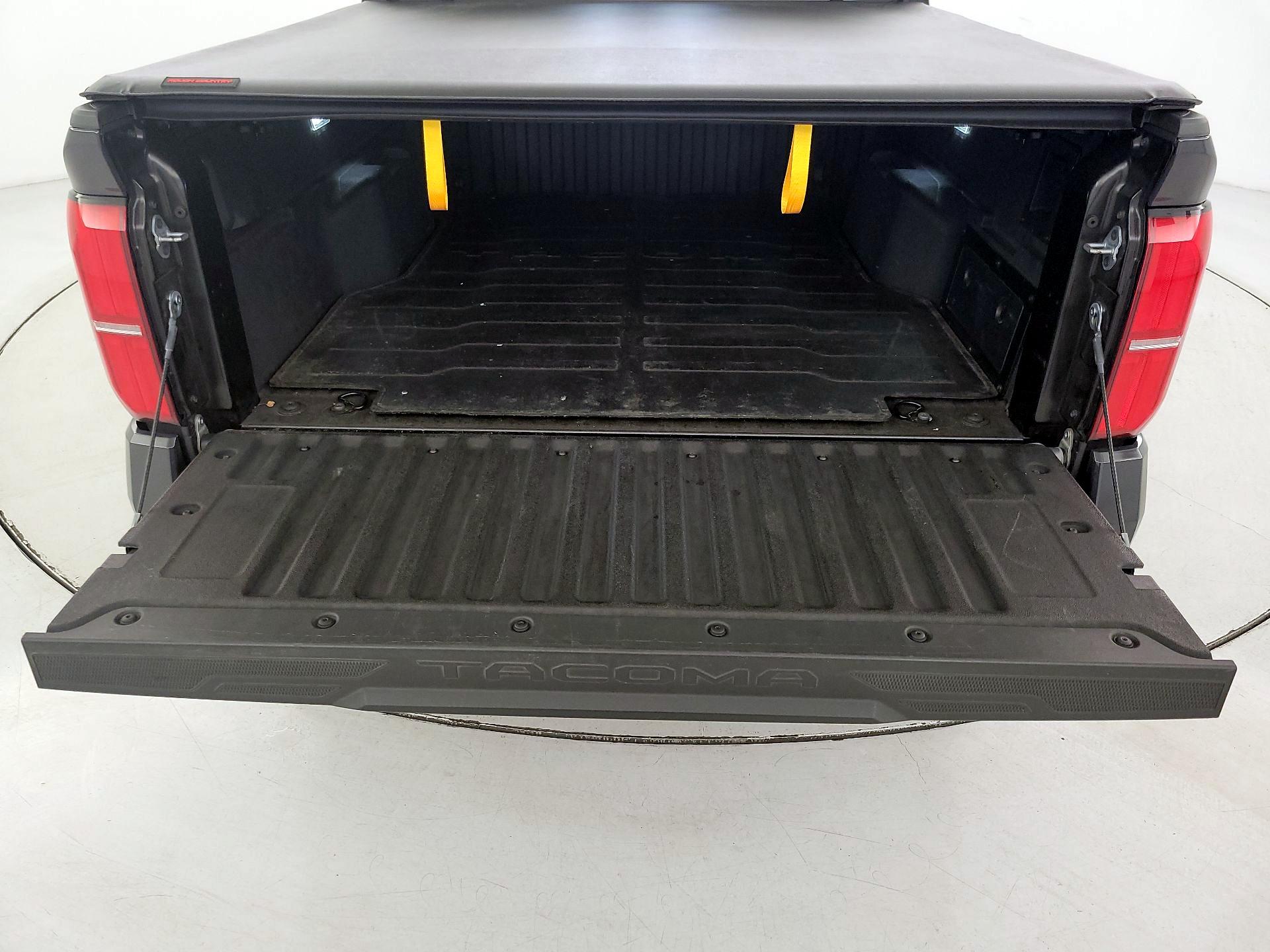 Thumbnail: 2024 Toyota Tacoma - 20