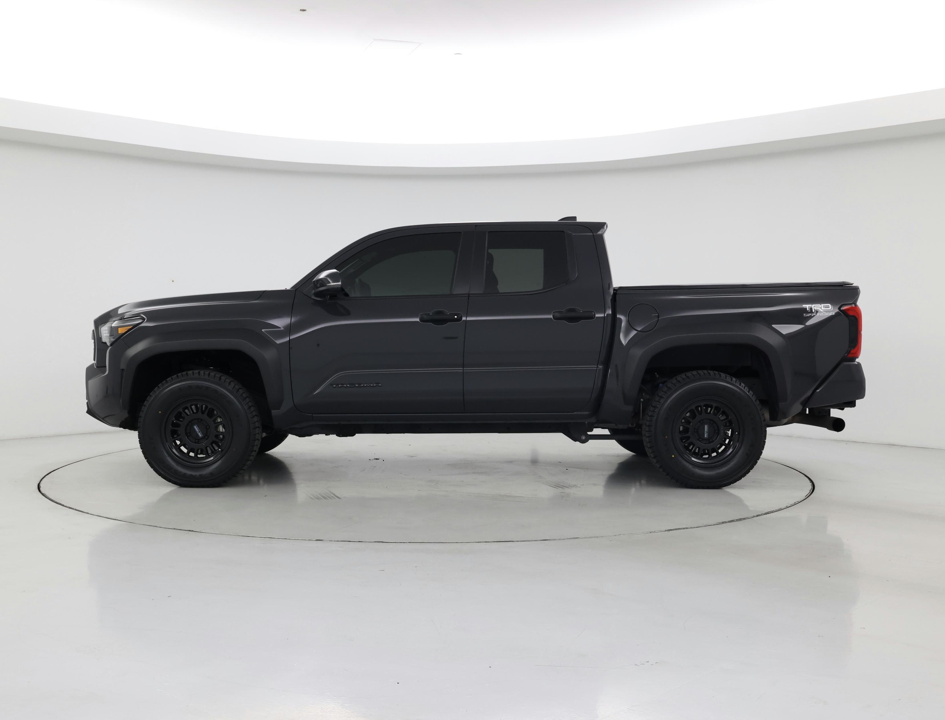Thumbnail: 2024 Toyota Tacoma - 3