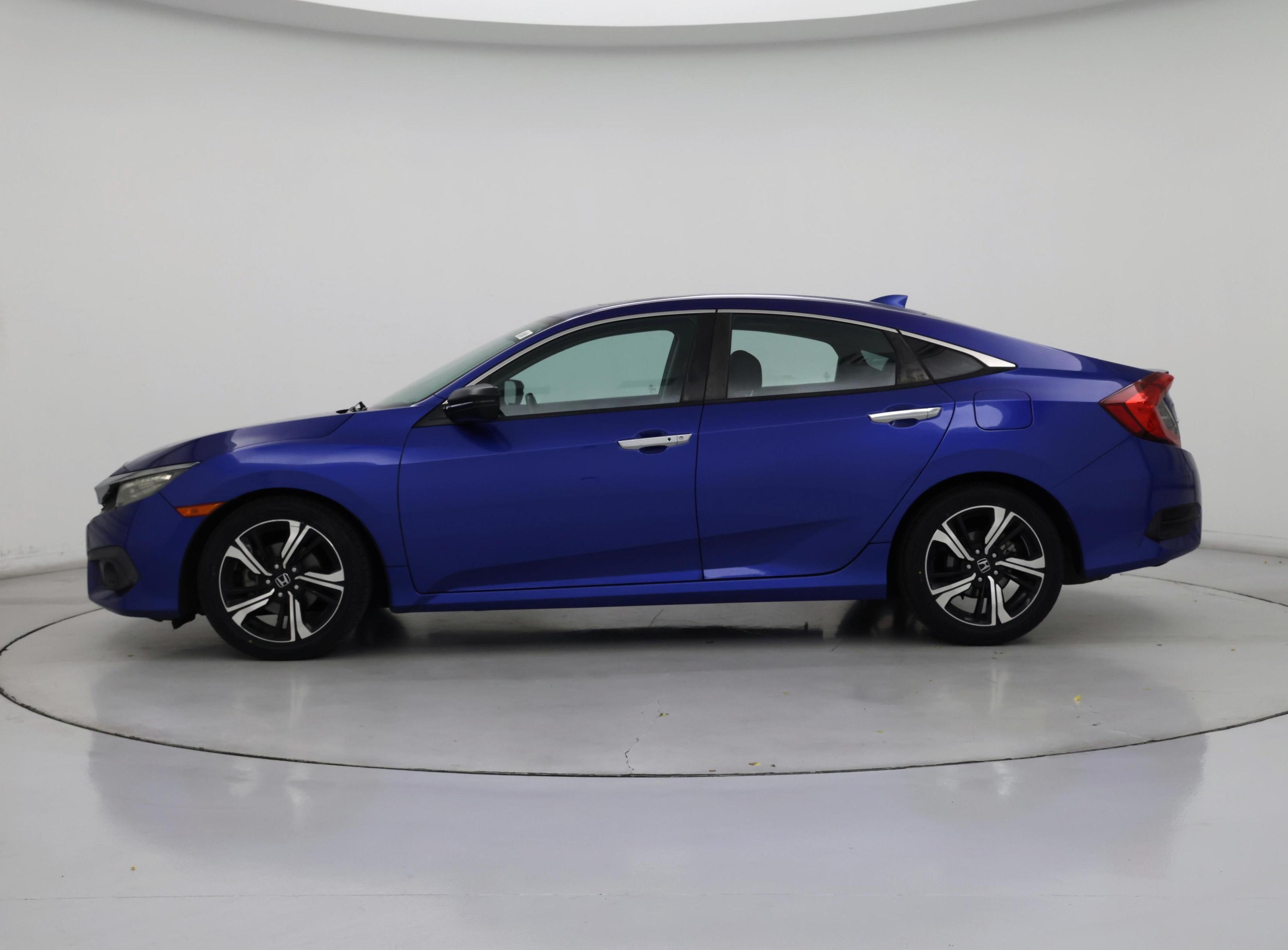 Thumbnail: 2016 Honda Civic - 3