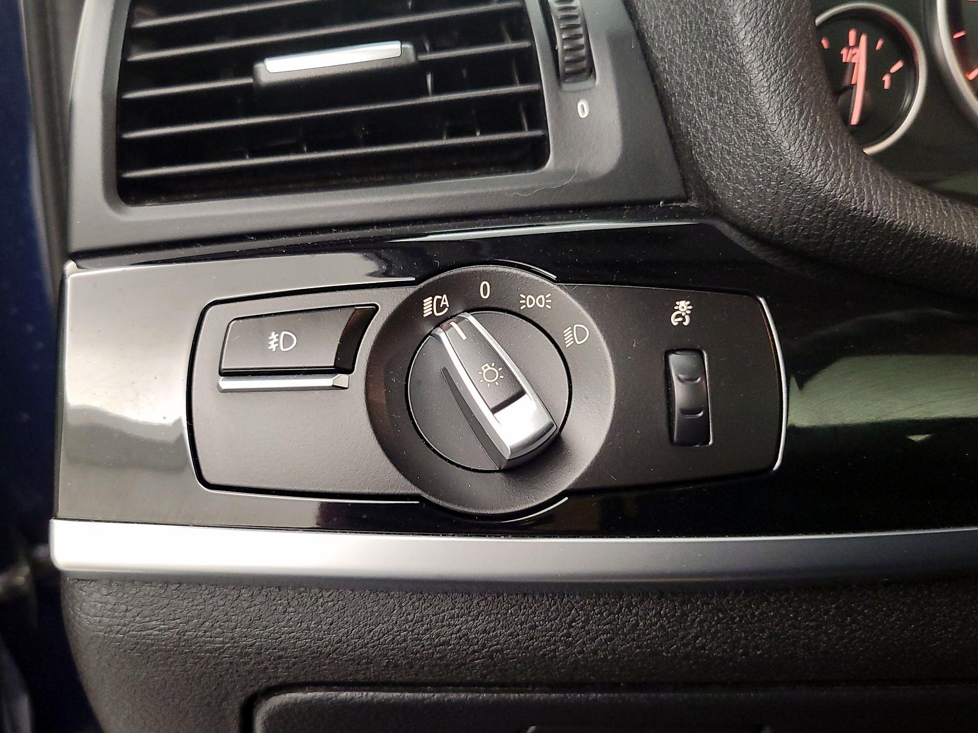 Thumbnail: 2017 BMW X3 - 13