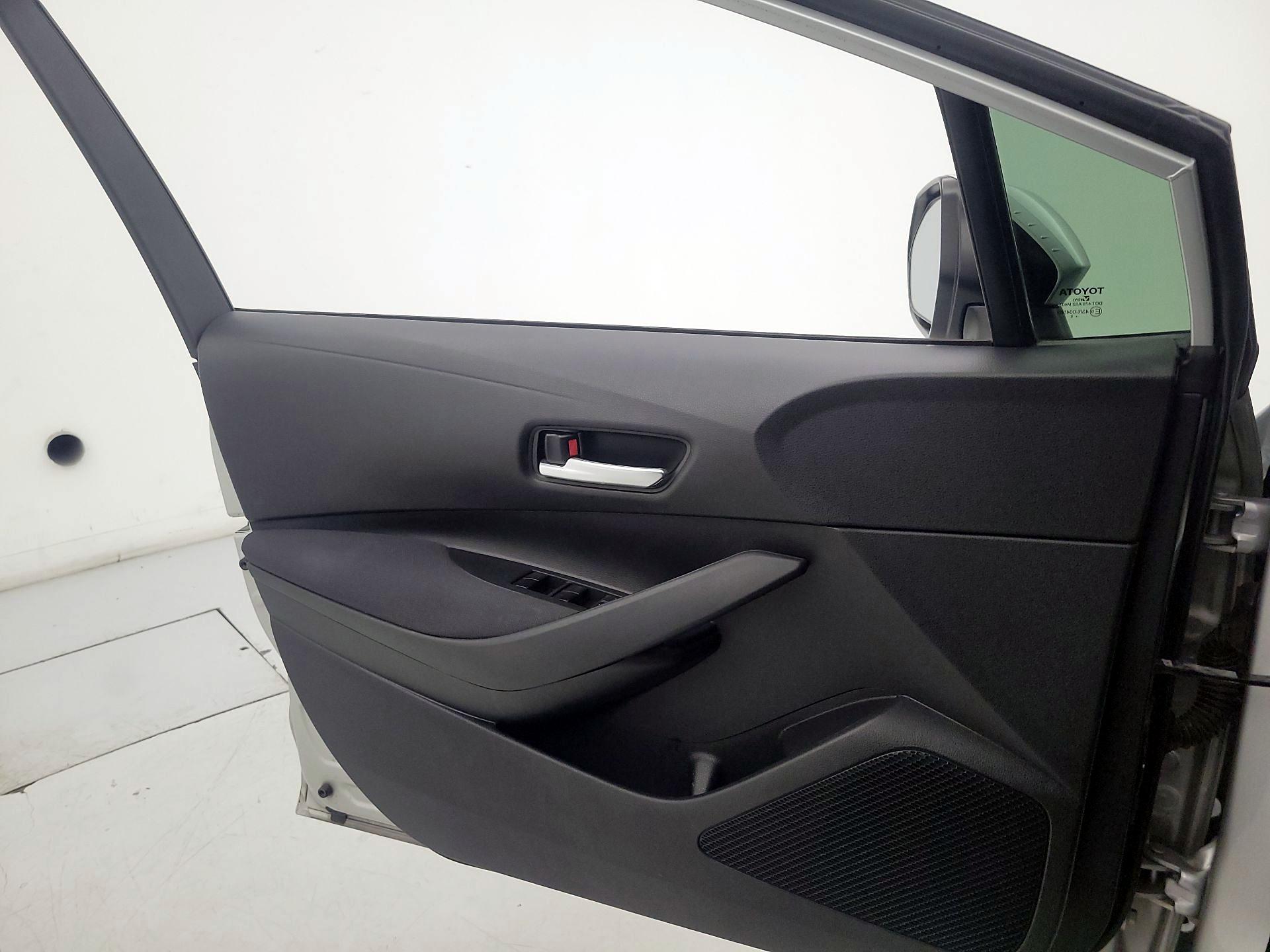 Thumbnail: 2020 Toyota Corolla - 12