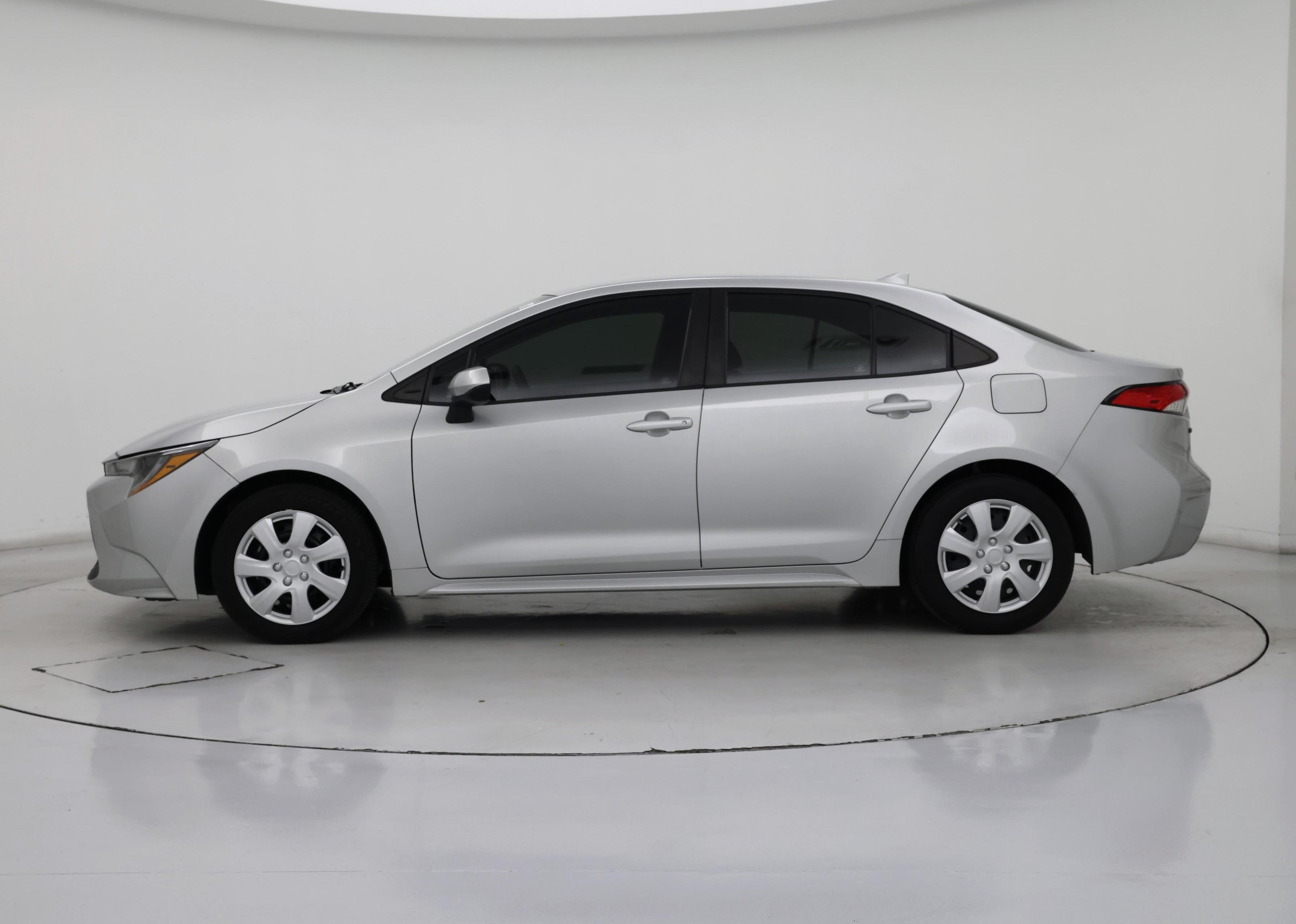 Thumbnail: 2020 Toyota Corolla - 3