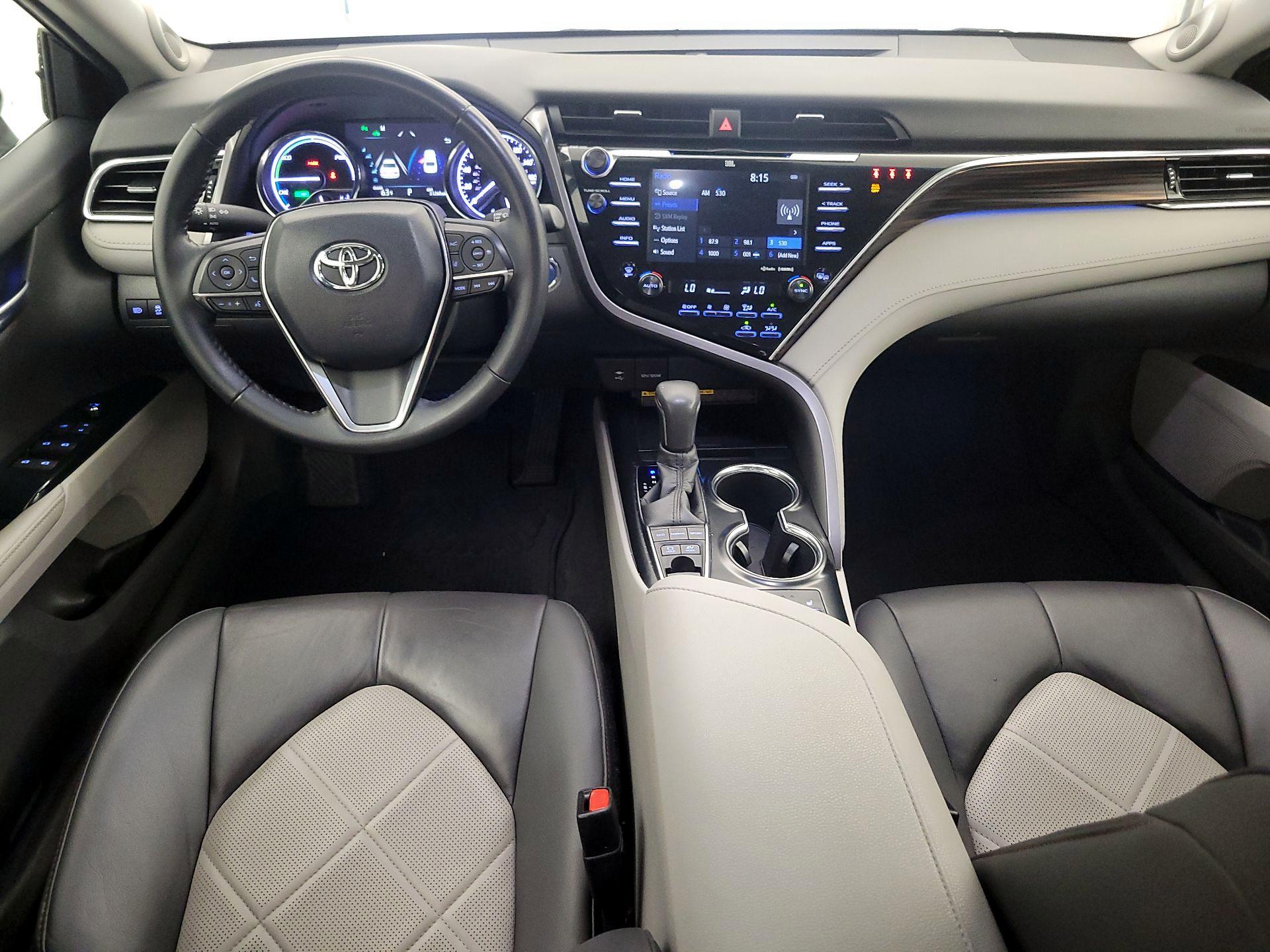 Thumbnail: 2018 Toyota Camry - 9