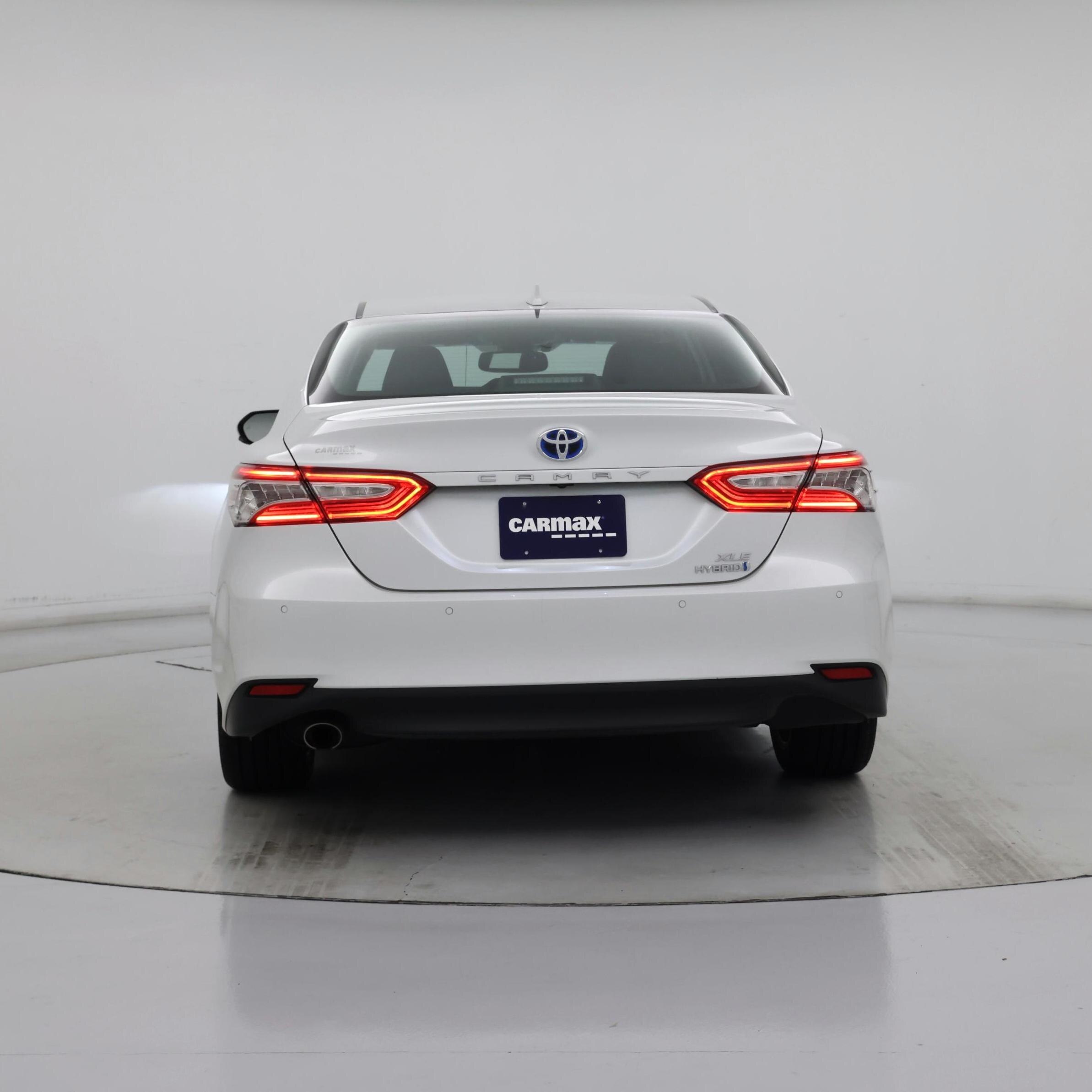 Thumbnail: 2018 Toyota Camry - 6