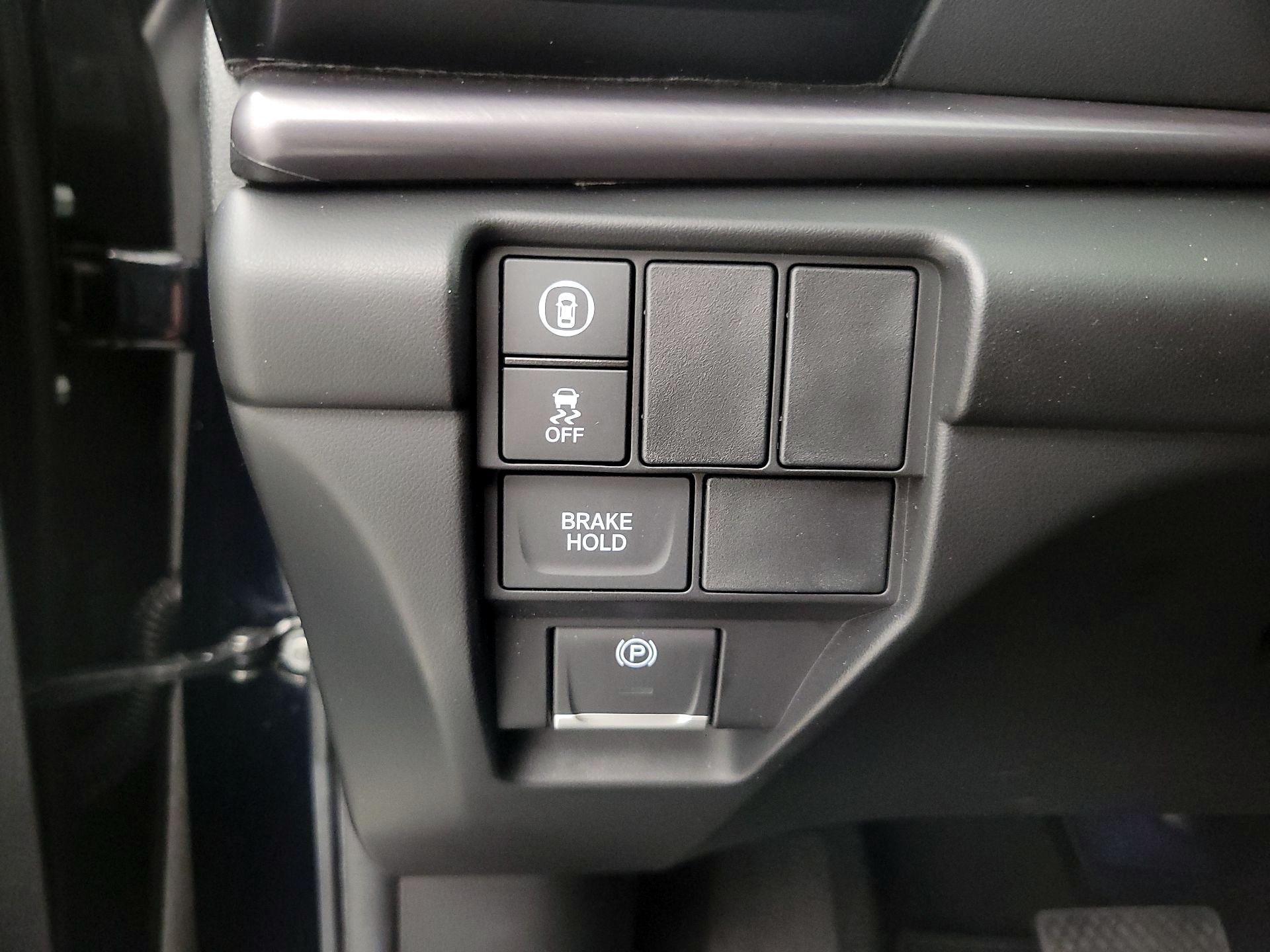 Thumbnail: 2025 Acura RDX - 13