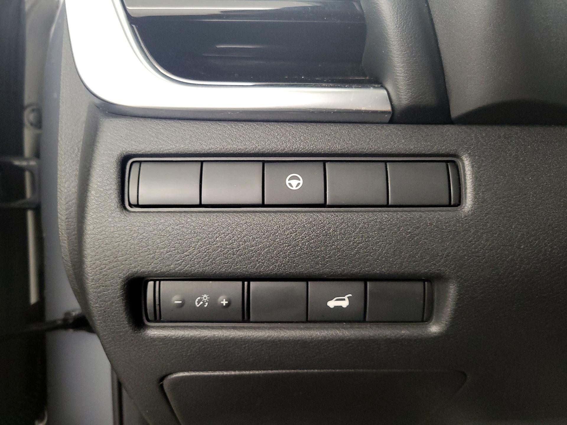 Thumbnail: 2022 Nissan Rogue - 13