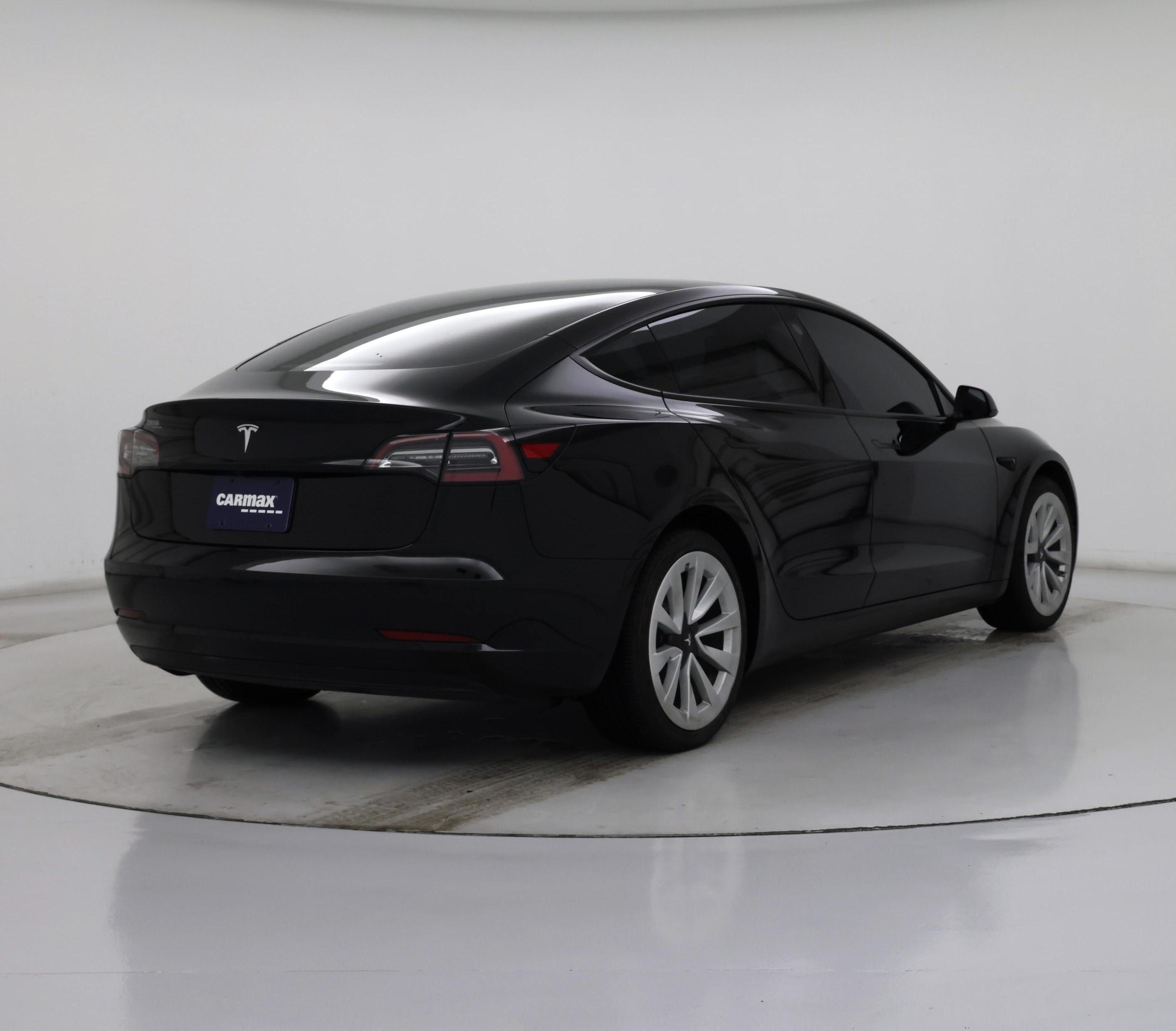 Thumbnail: 2022 Tesla Model 3 - 8