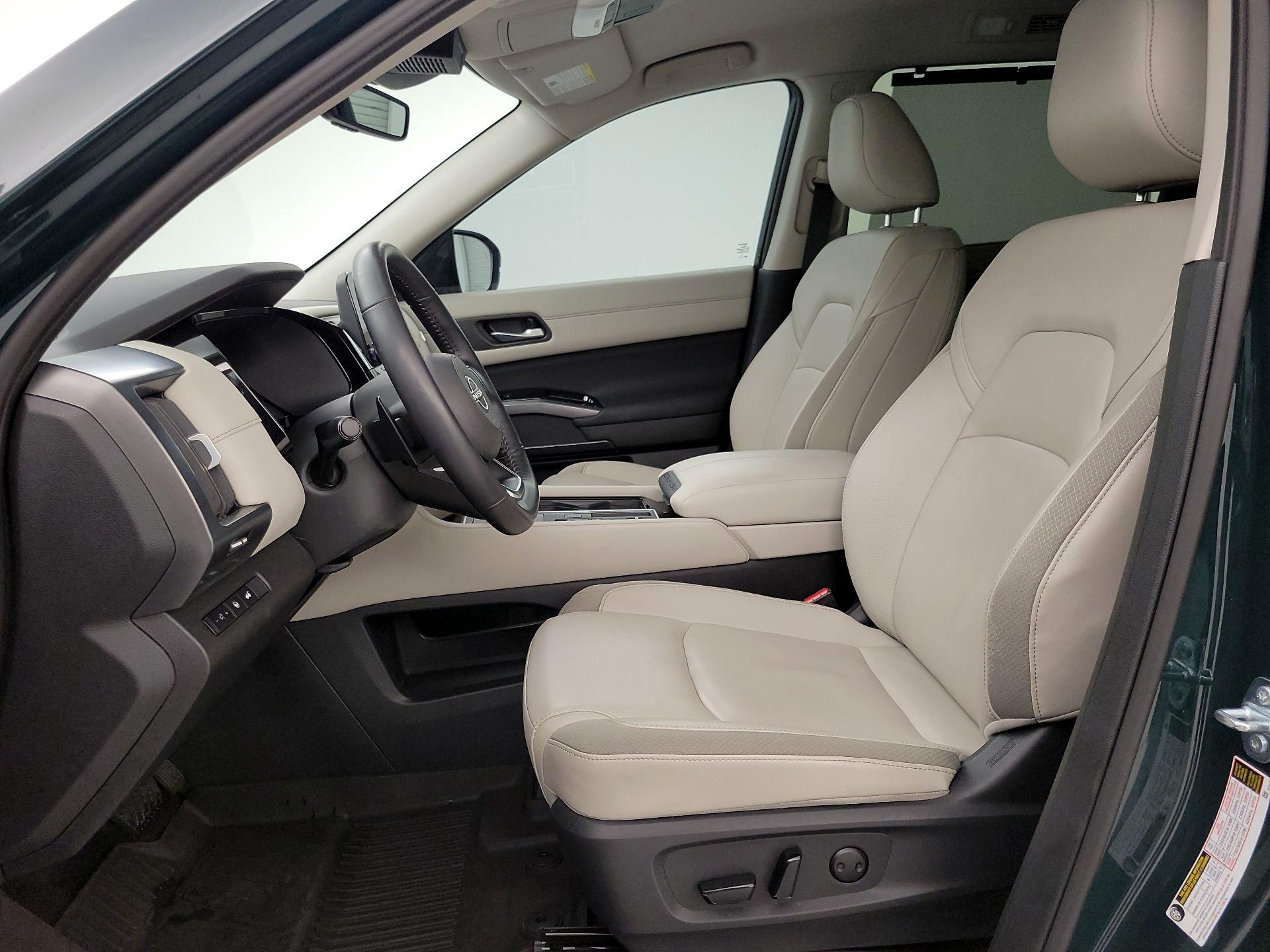 Thumbnail: 2025 Nissan Pathfinder - 11