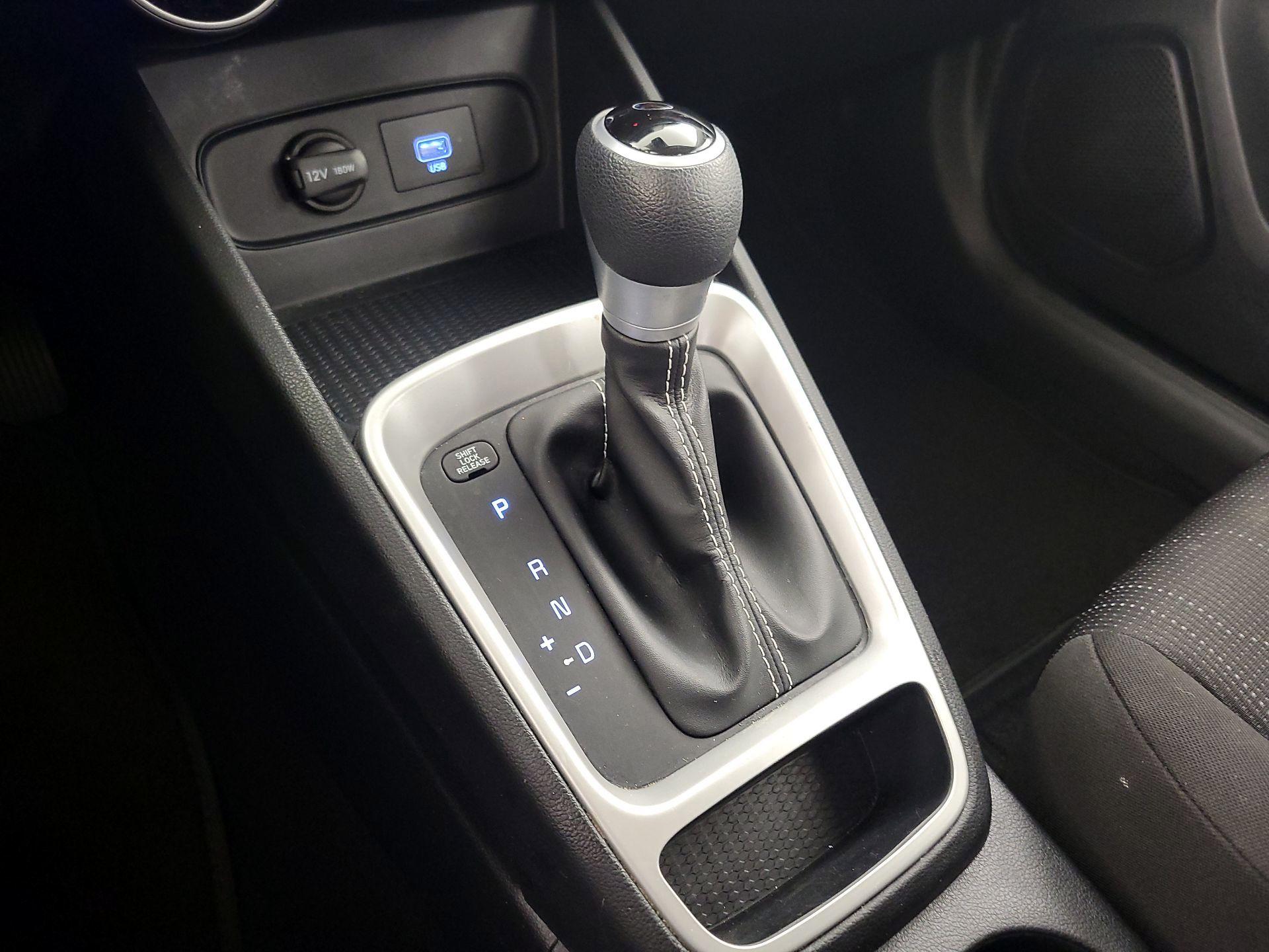 Thumbnail: 2020 Hyundai Venue - 17