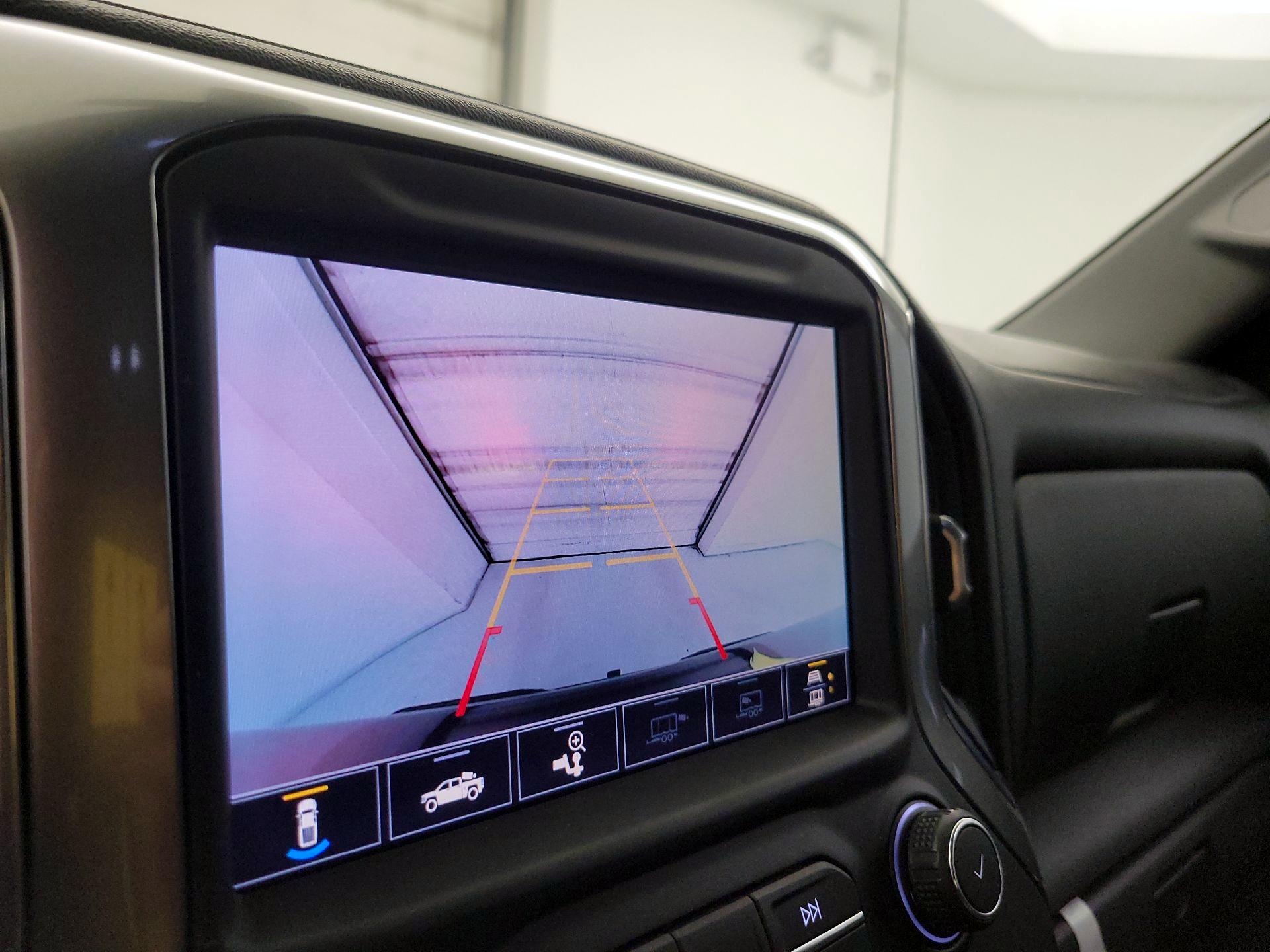 Thumbnail: 2021 Chevrolet Silverado 1500 - 14