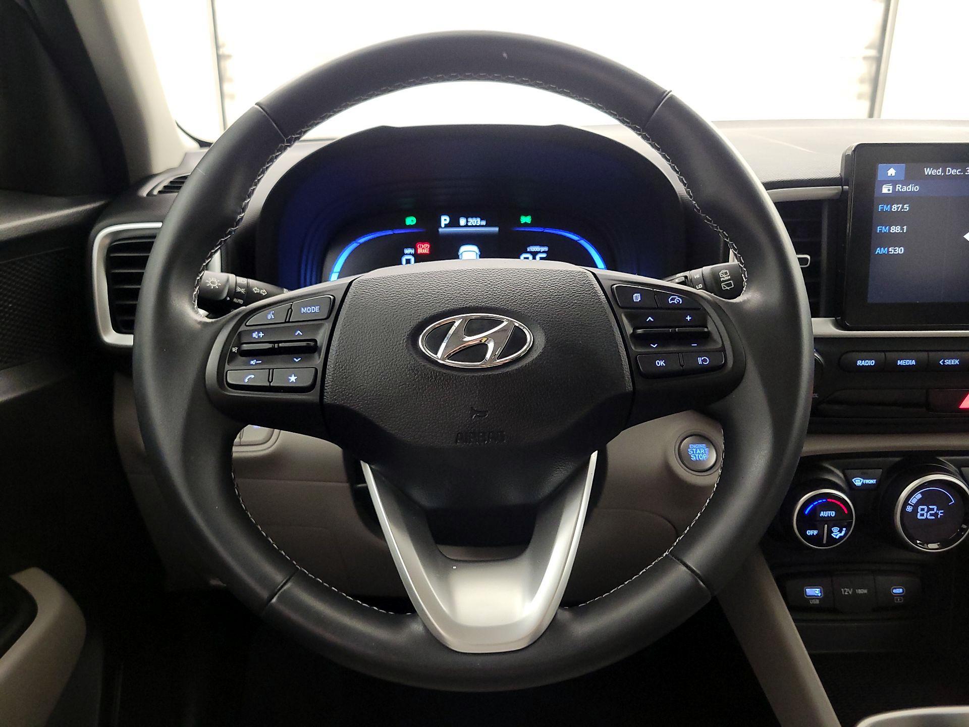 Thumbnail: 2025 Hyundai Venue - 10