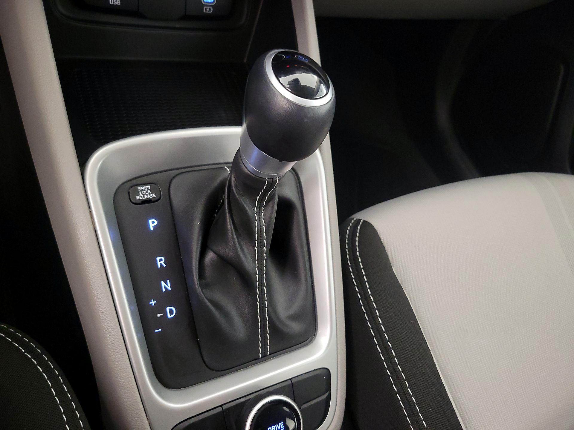 Thumbnail: 2025 Hyundai Venue - 17