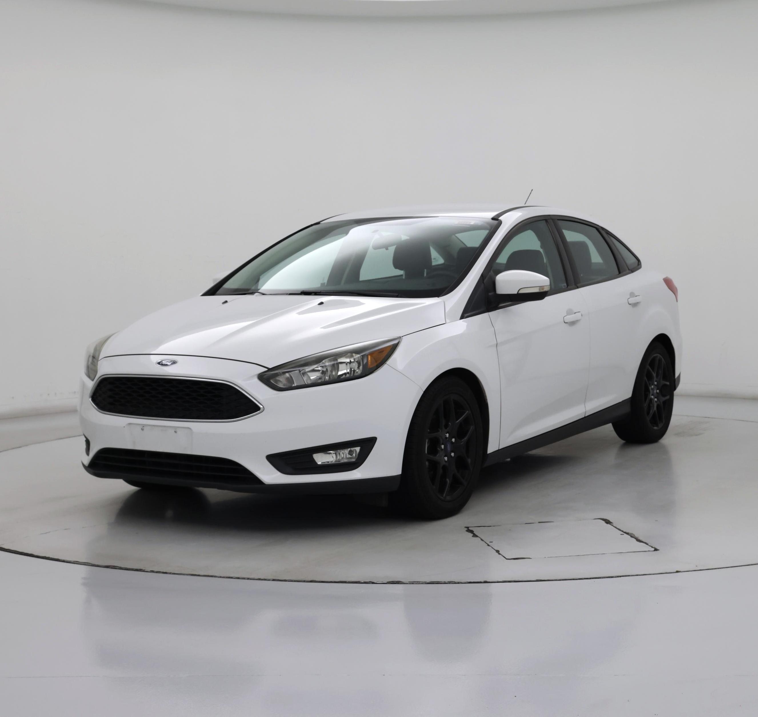 Thumbnail: 2016 Ford Focus - 4