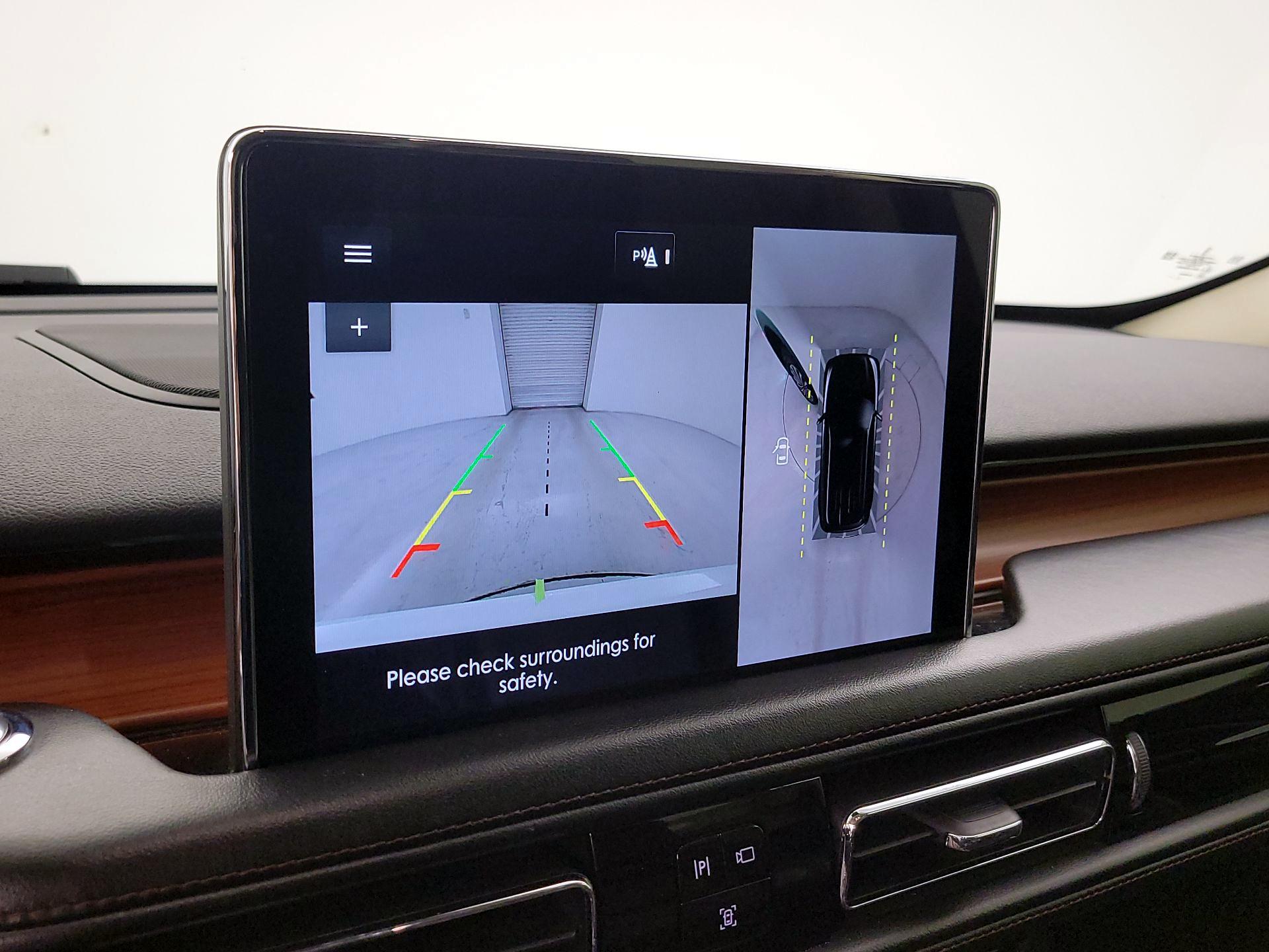 Thumbnail: 2020 Lincoln Aviator - 15