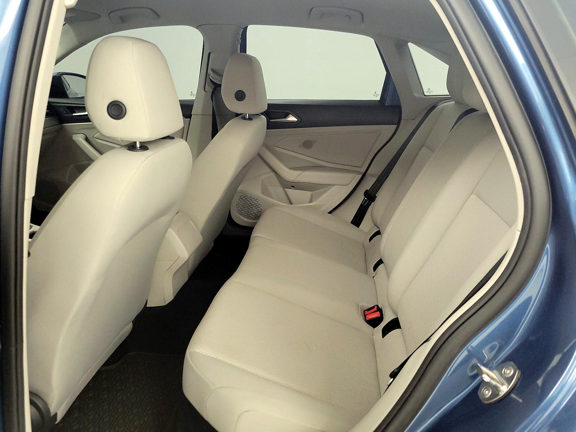 Thumbnail: 2021 Volkswagen Jetta - 19