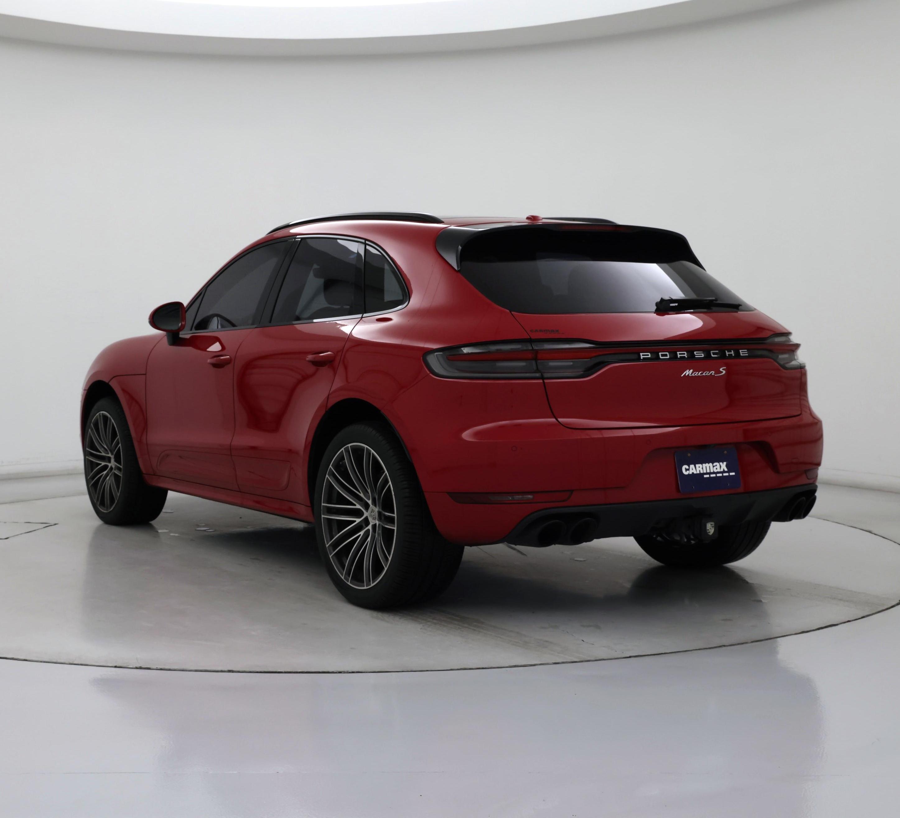 Thumbnail: 2020 Porsche Macan - 2