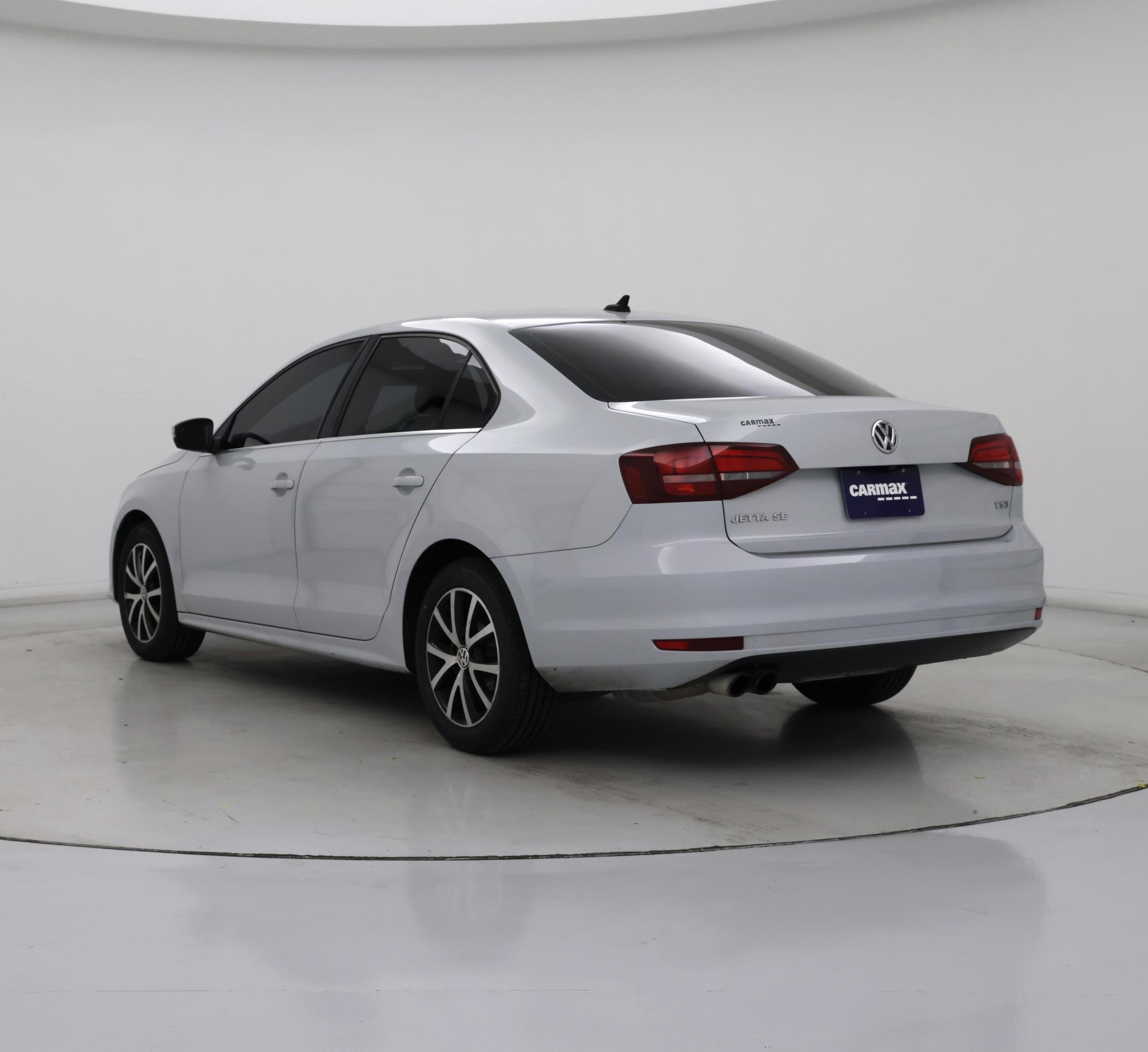 Thumbnail: 2017 Volkswagen Jetta - 2