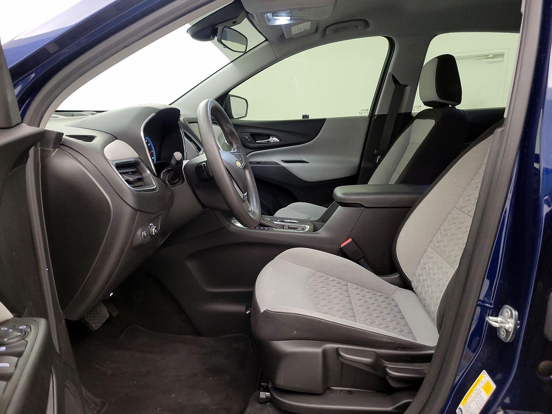 Thumbnail: 2022 Chevrolet Equinox - 11