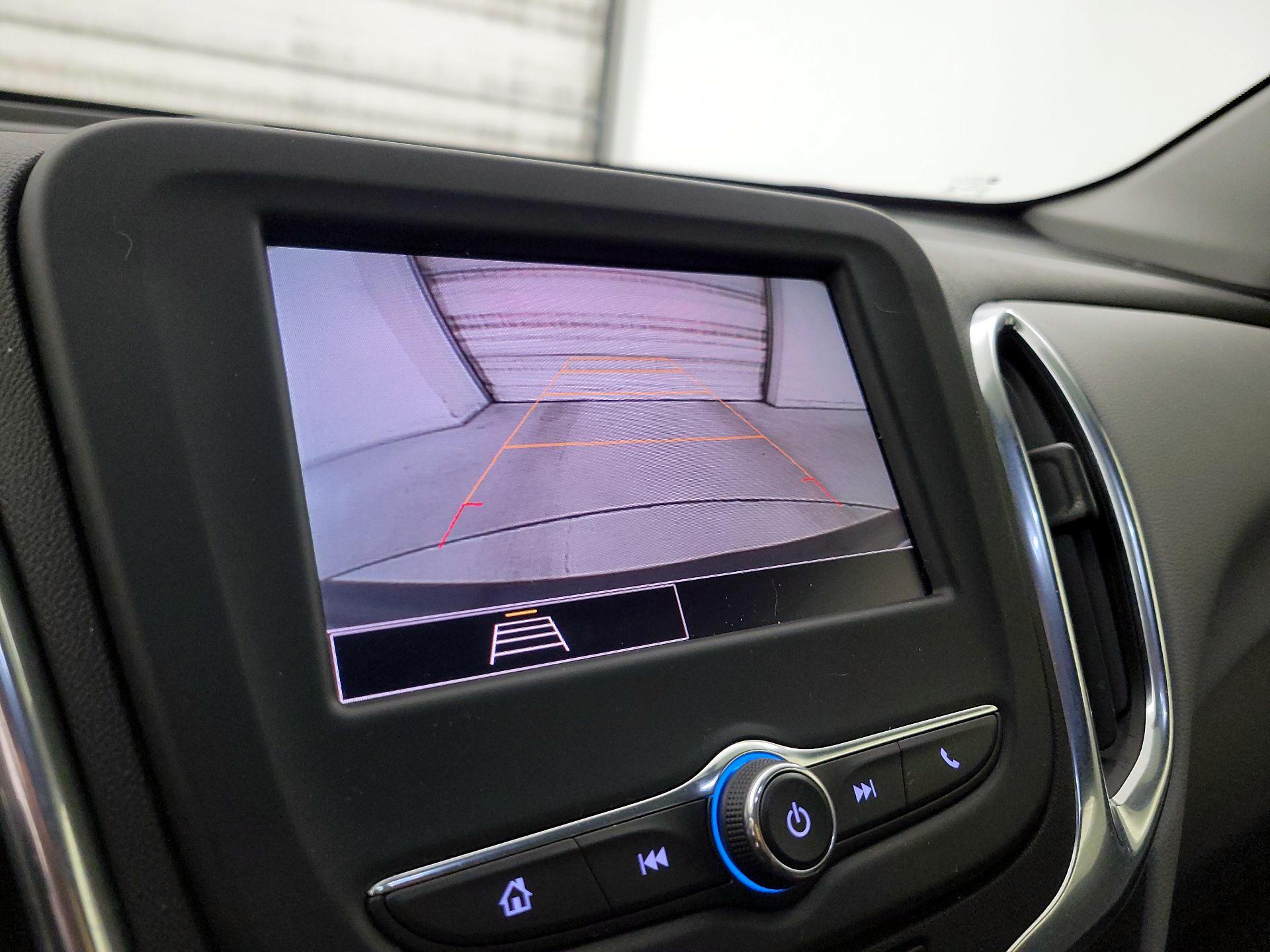 Thumbnail: 2022 Chevrolet Equinox - 14