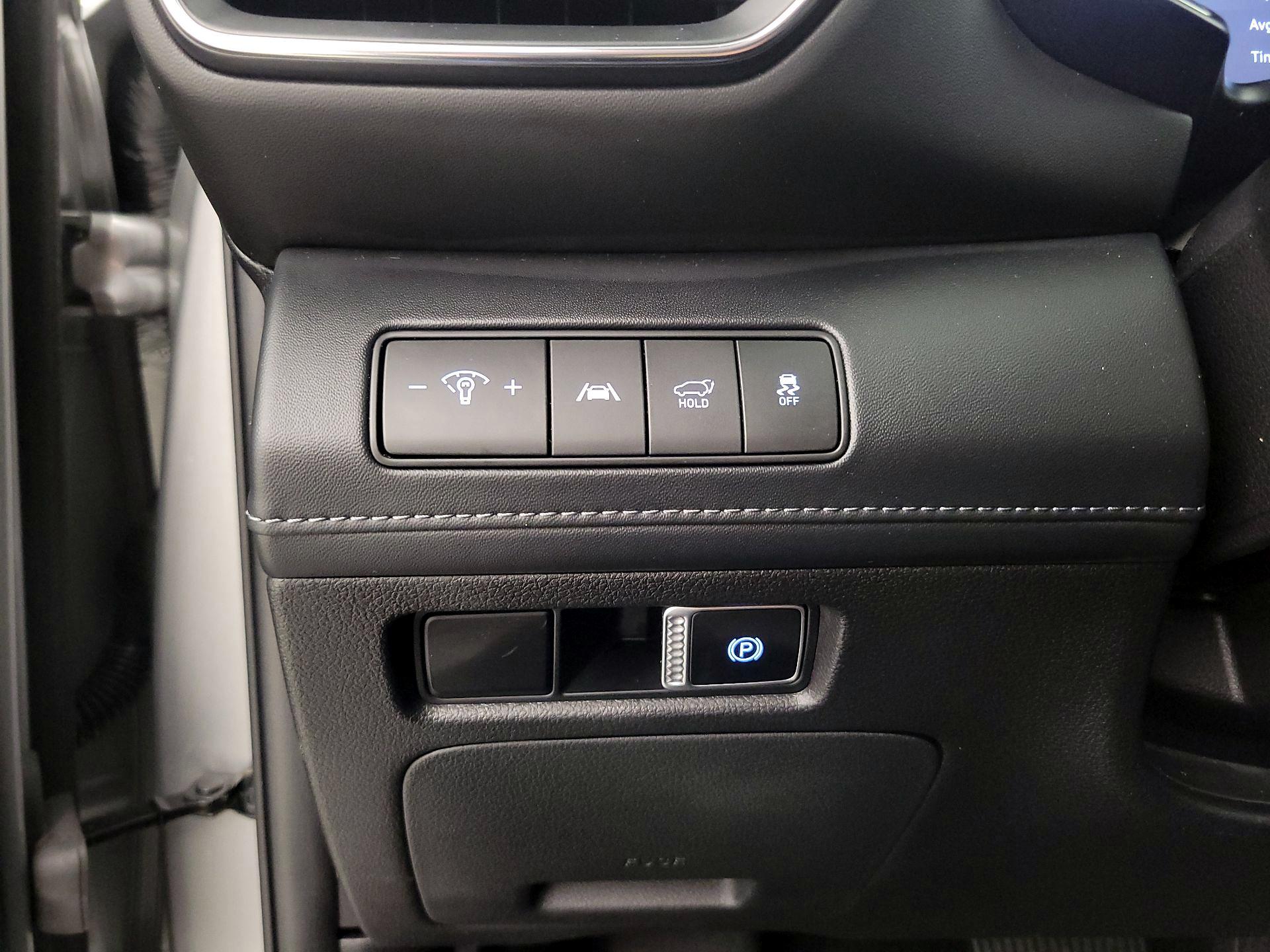 Thumbnail: 2022 Hyundai Santa Fe - 13