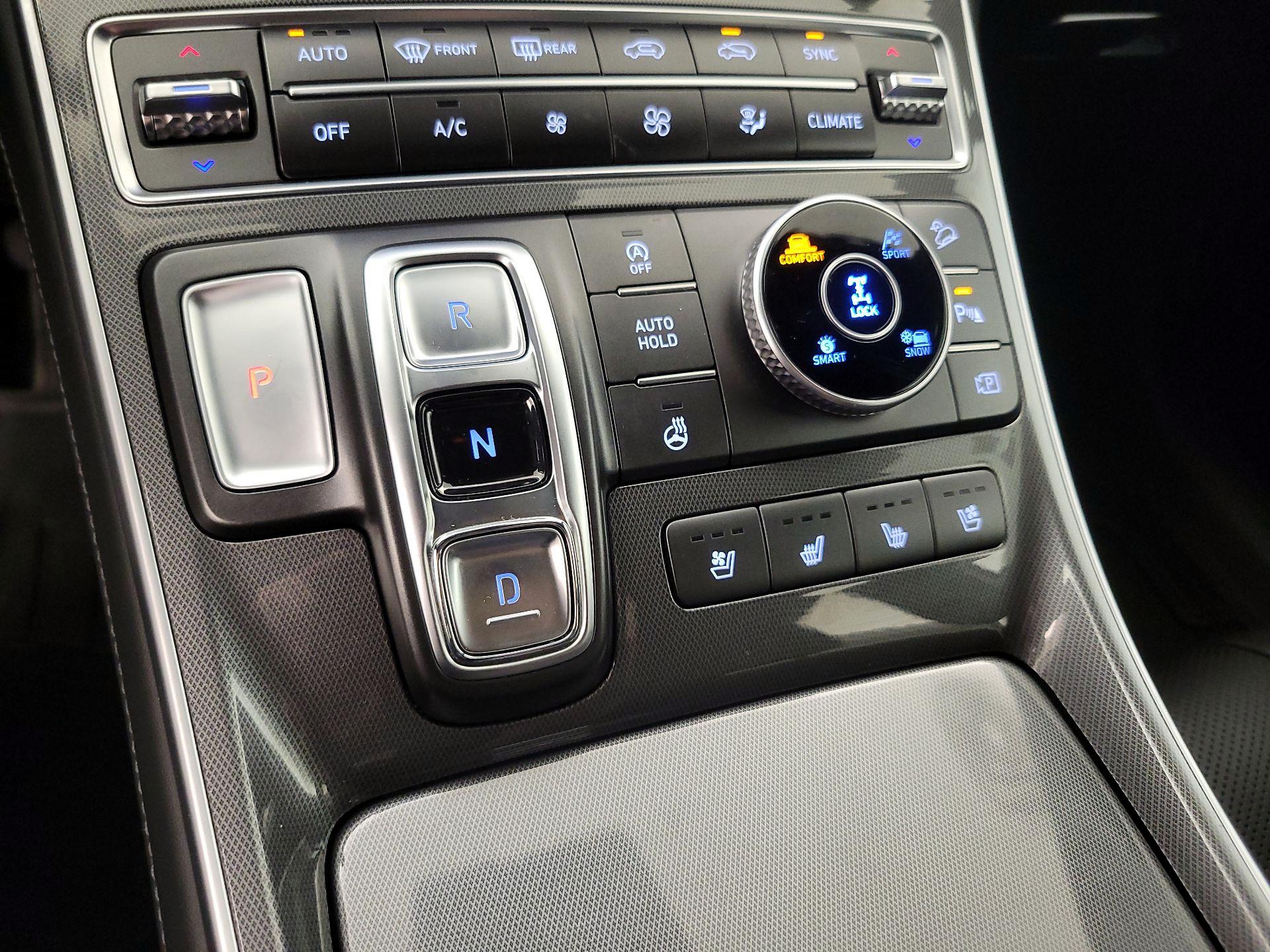 Thumbnail: 2022 Hyundai Santa Fe - 18