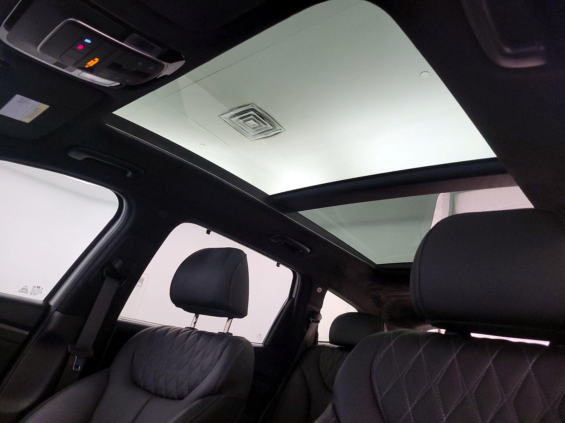 Thumbnail: 2022 Hyundai Santa Fe - 20