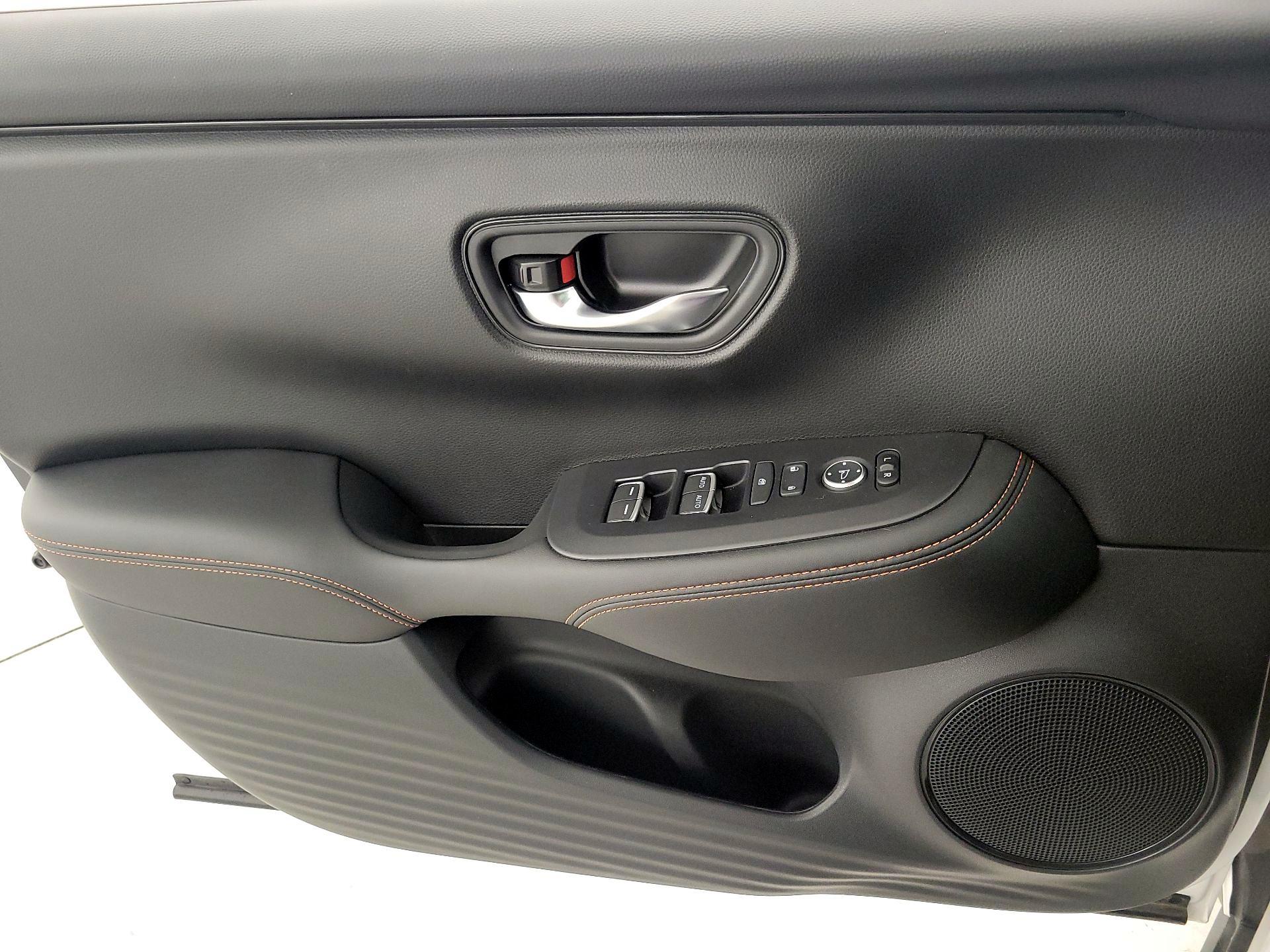 Thumbnail: 2024 Honda HR-V - 12