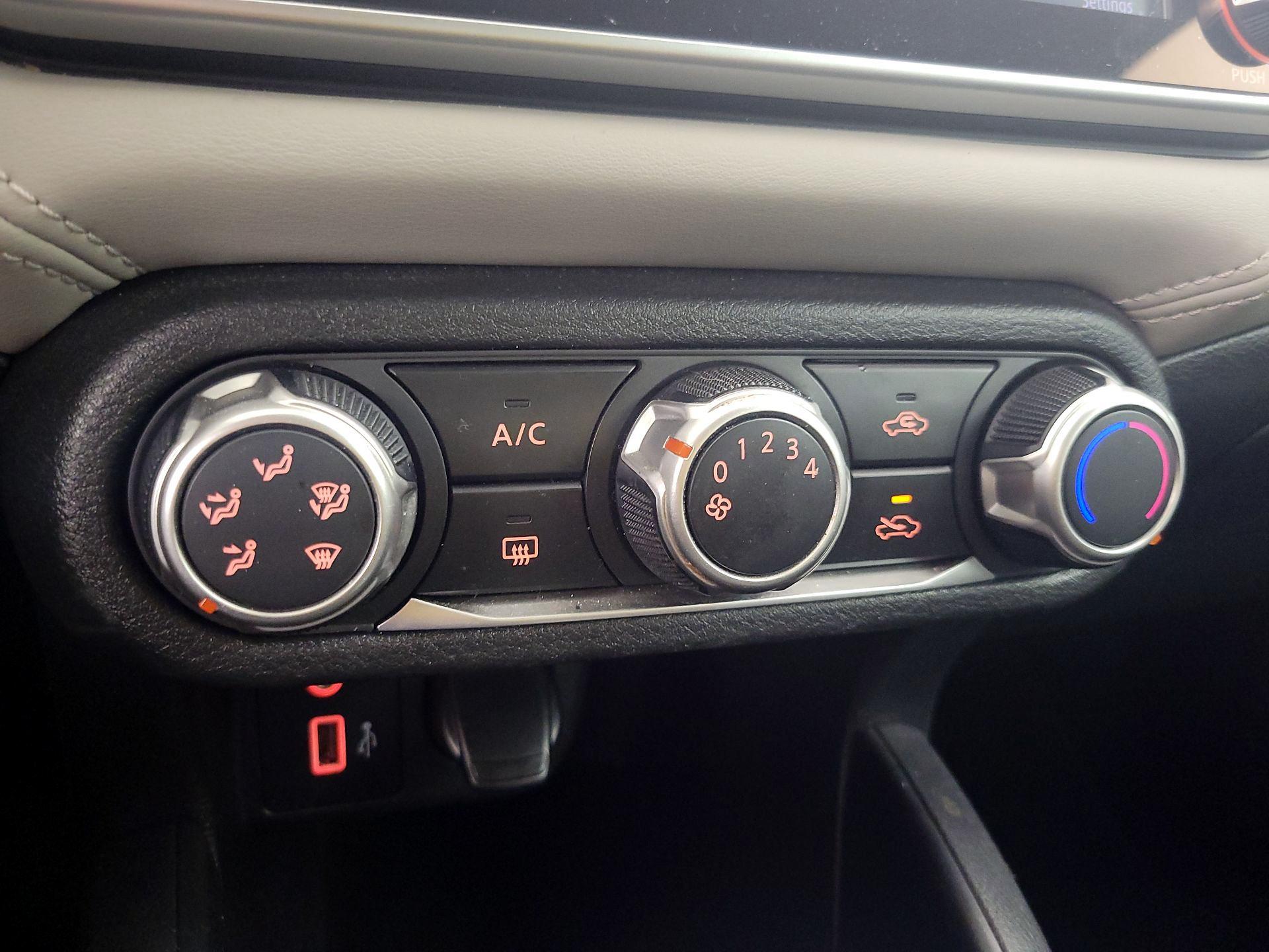 Thumbnail: 2020 Nissan Versa - 16