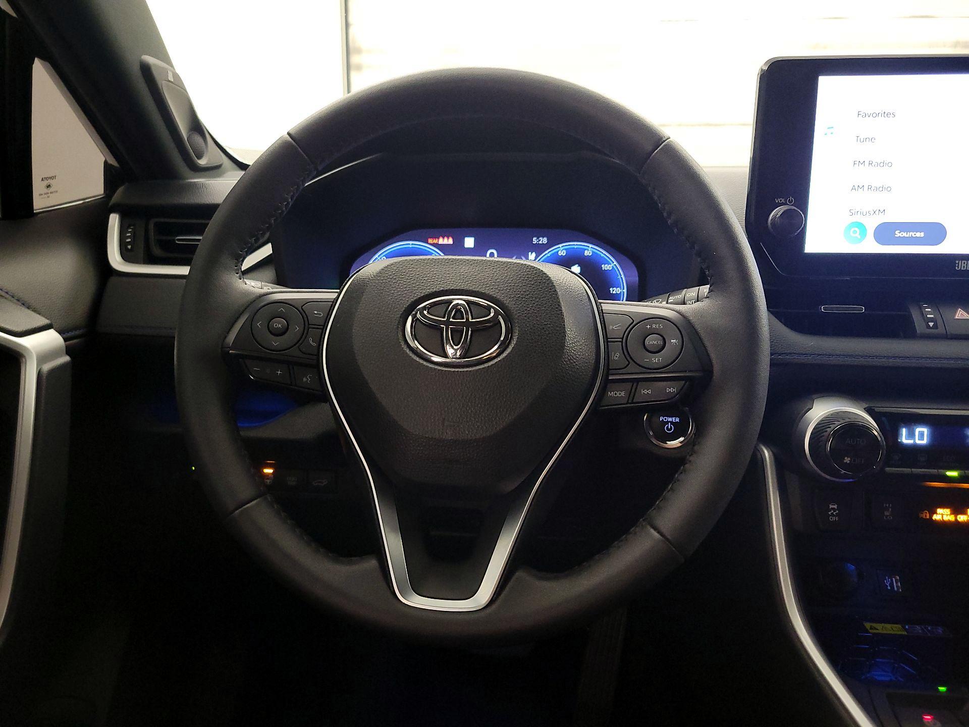 Thumbnail: 2024 Toyota RAV4 - 10