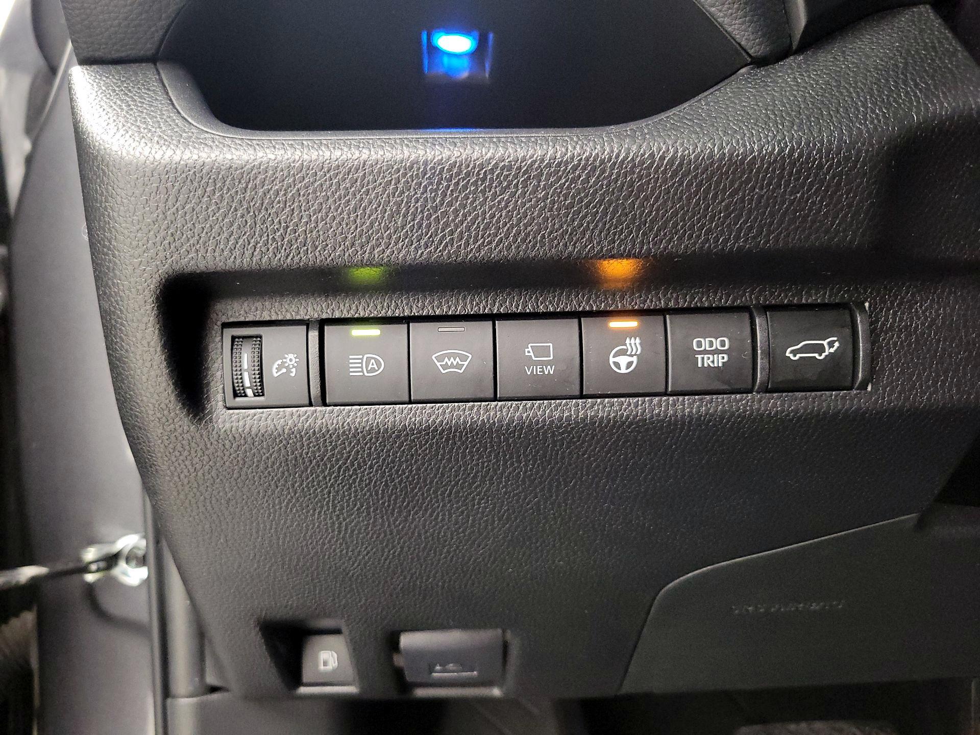 Thumbnail: 2024 Toyota RAV4 - 13